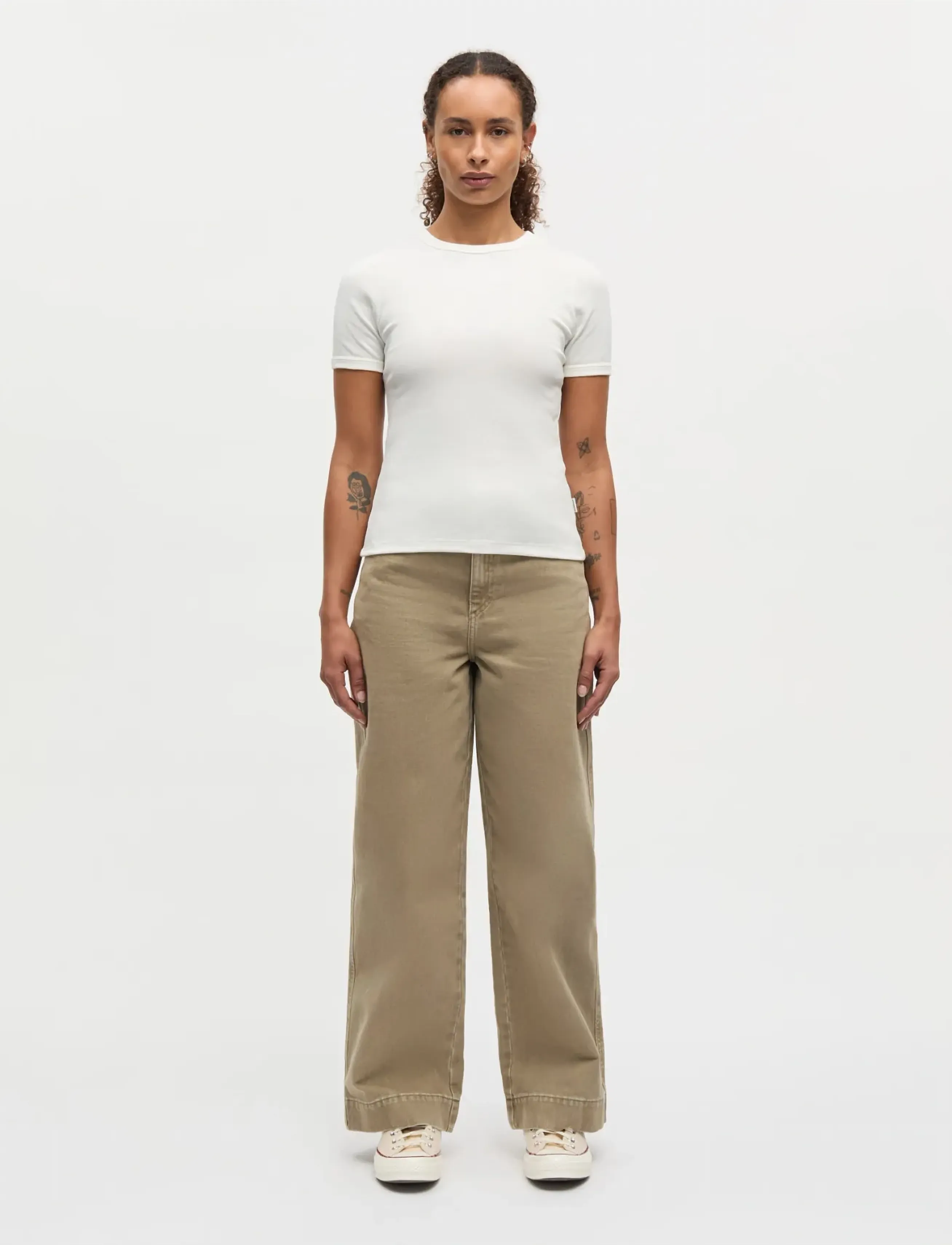 Mads Nørgaard Soil Denim Kargo pants - Nyheter - OVERLAND TREK / khaki/green