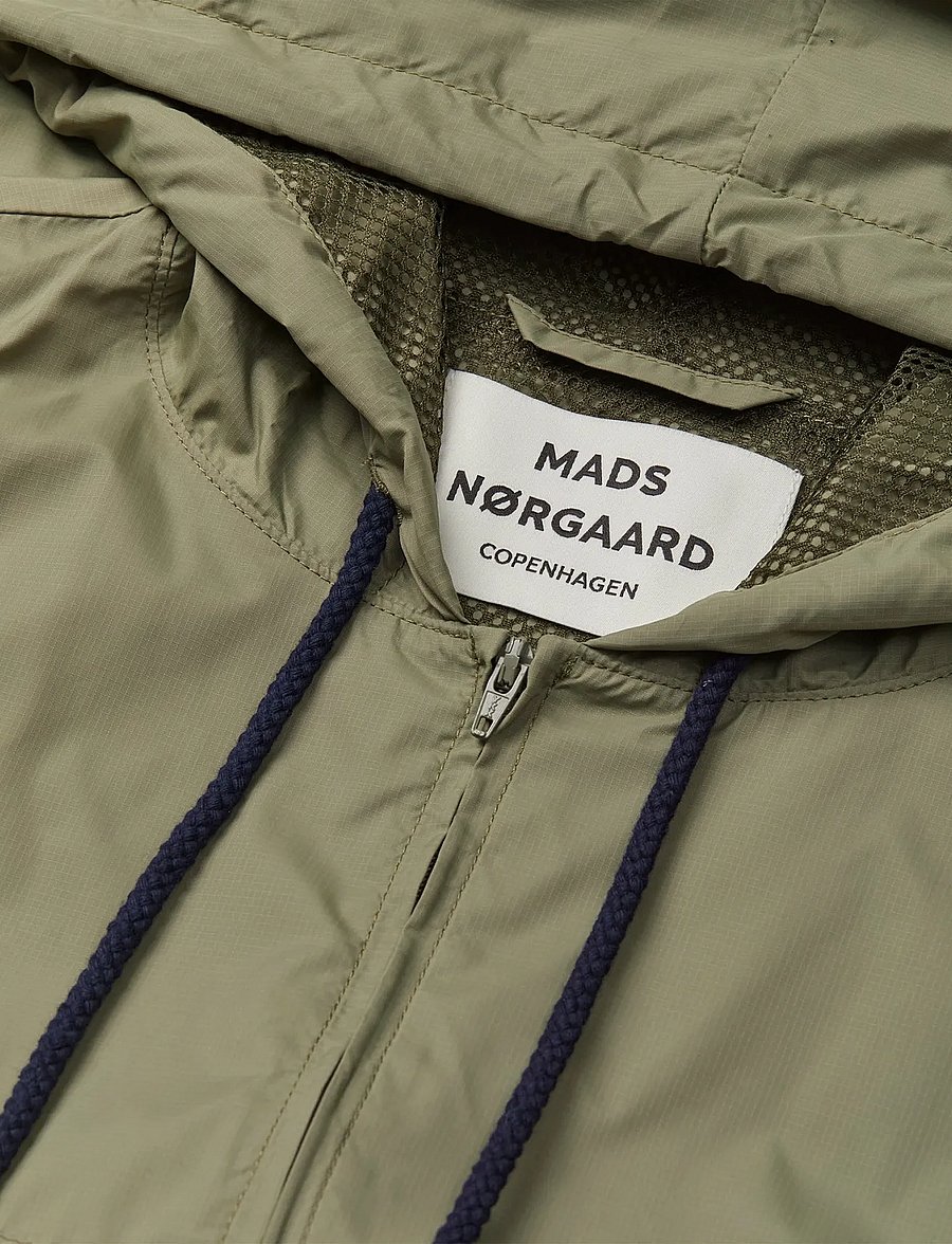 Mads Nørgaard - Ripstop Nylon Kala Jacket - leichte jacken - overland trek/sky captain - 1