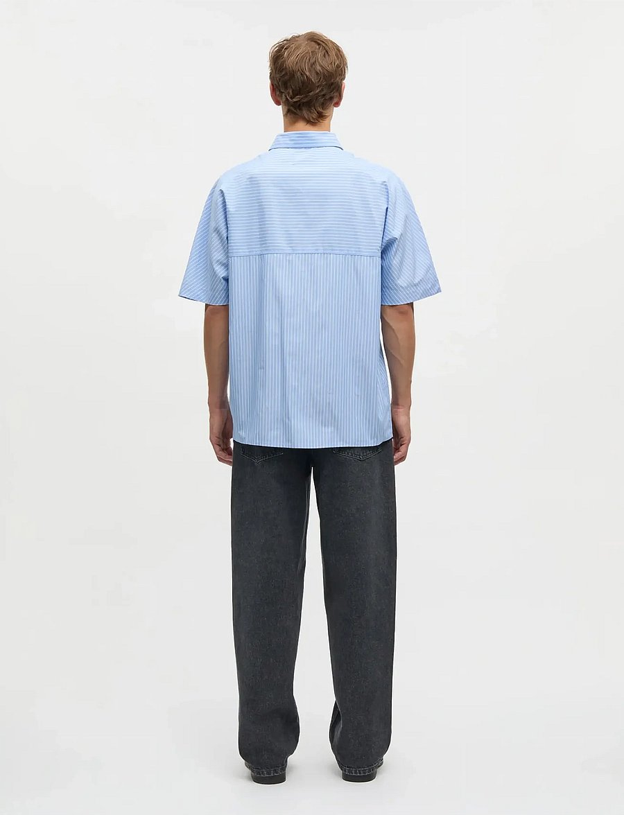 Mads Nørgaard - Prime Cotton Poplin Breuer Shirt - chemises à manches courtes - white/bright cobalt stripe - 2