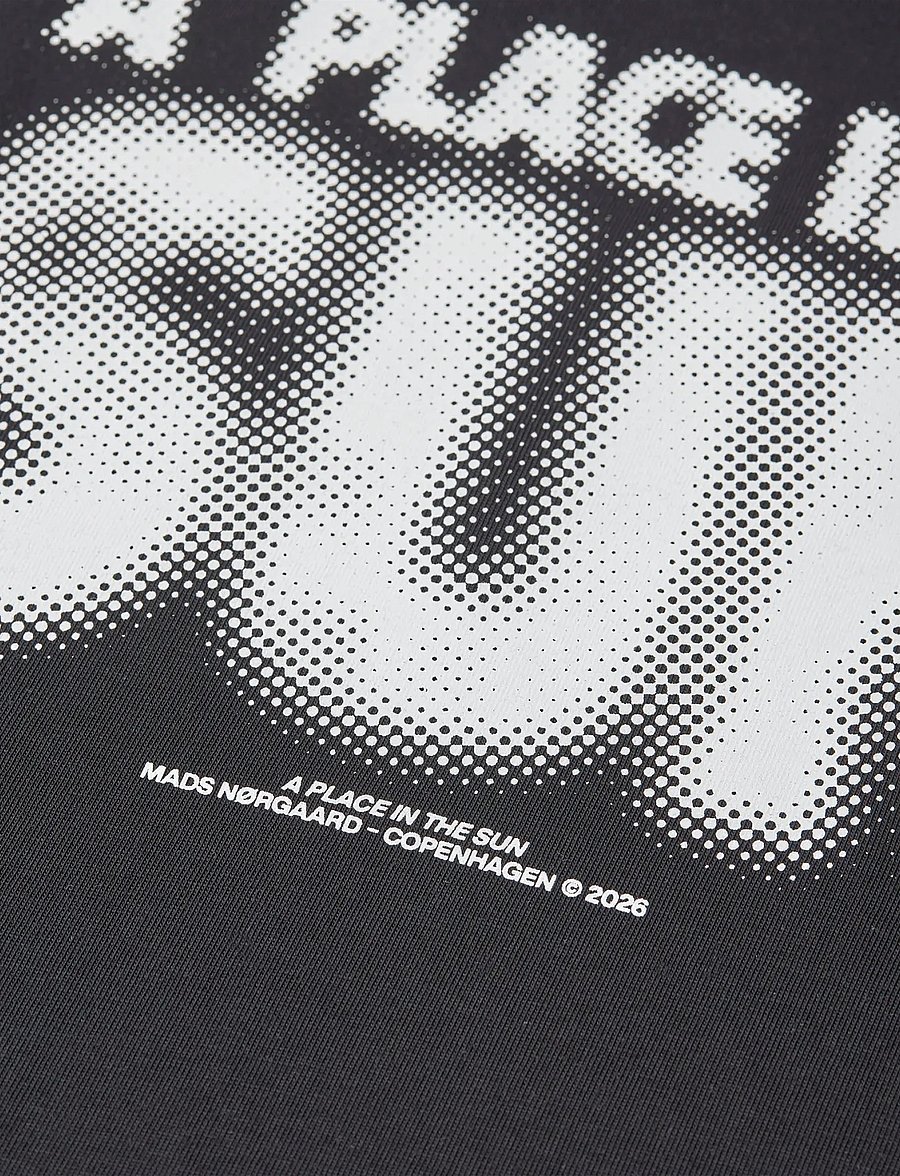 Mads Nørgaard - Cotton Jersey Frode A Place Tee - kurzärmelige t-shirts - black - 1