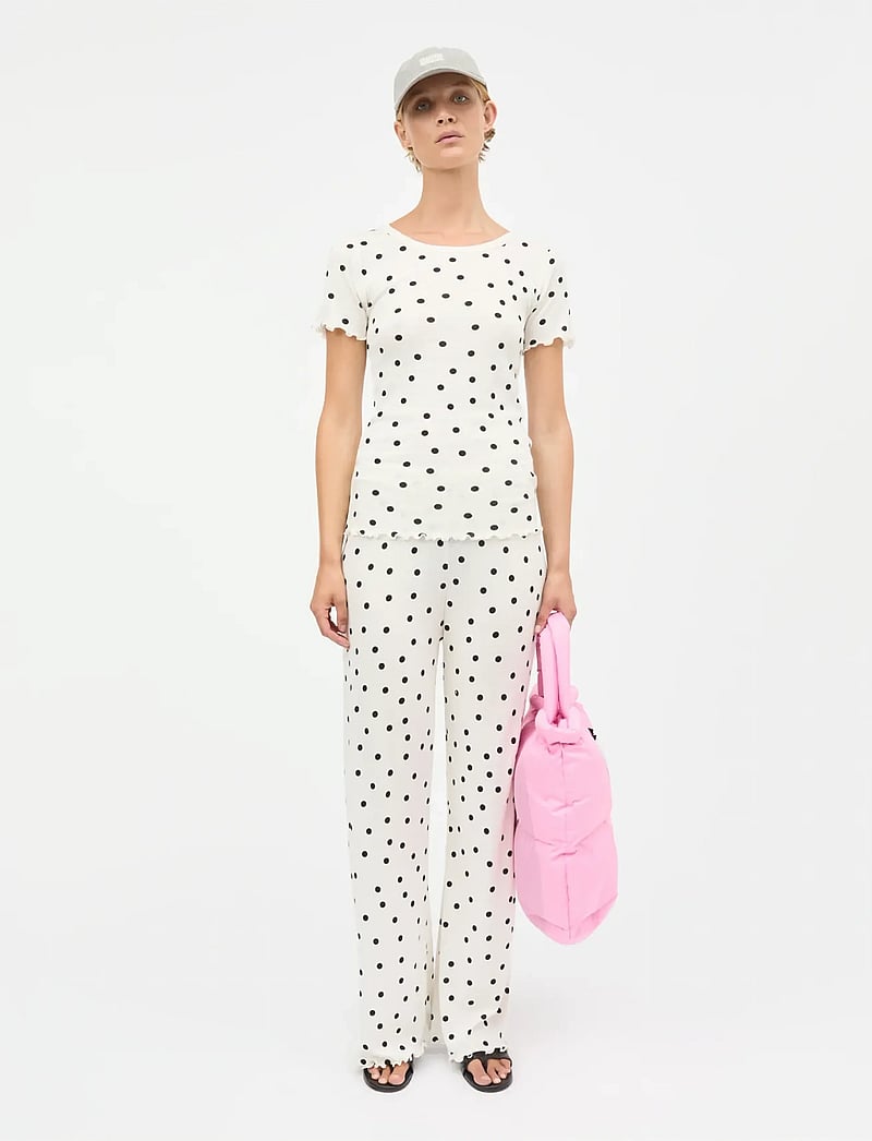 Mads Nørgaard - Pointella Trixy Tee AOP - t-shirts - dot aop vanilla ice - 0