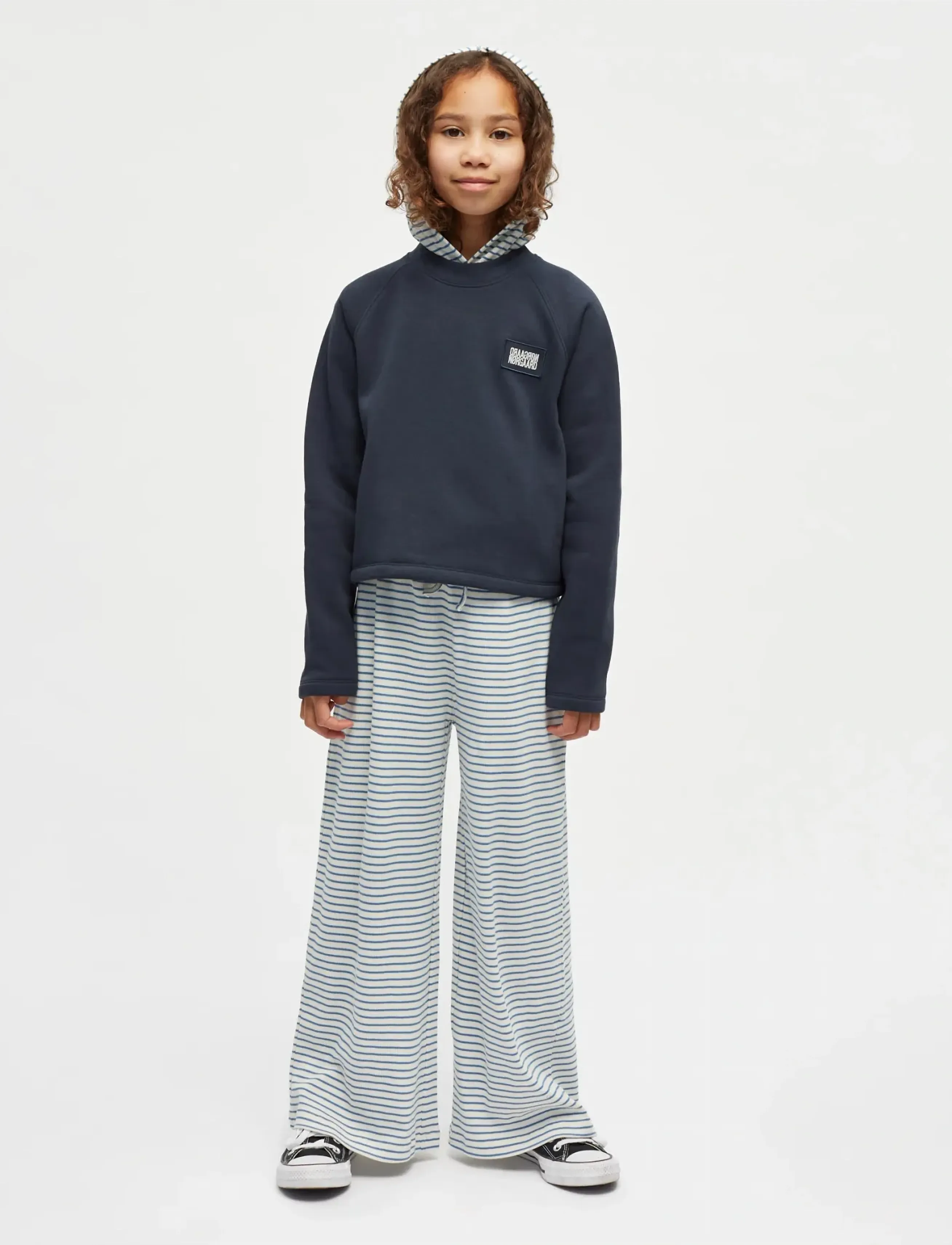 Mads Nørgaard Standard Alia Sweatshirt, 140, Navy, Sweatshirts & Hættetrøjer > Sweatshirts, Børn