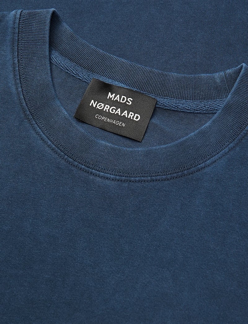 Mads Nørgaard - Combed Jersey Dye Thorbjørn Tee - kortærmede t-shirts - sky captain - 3
