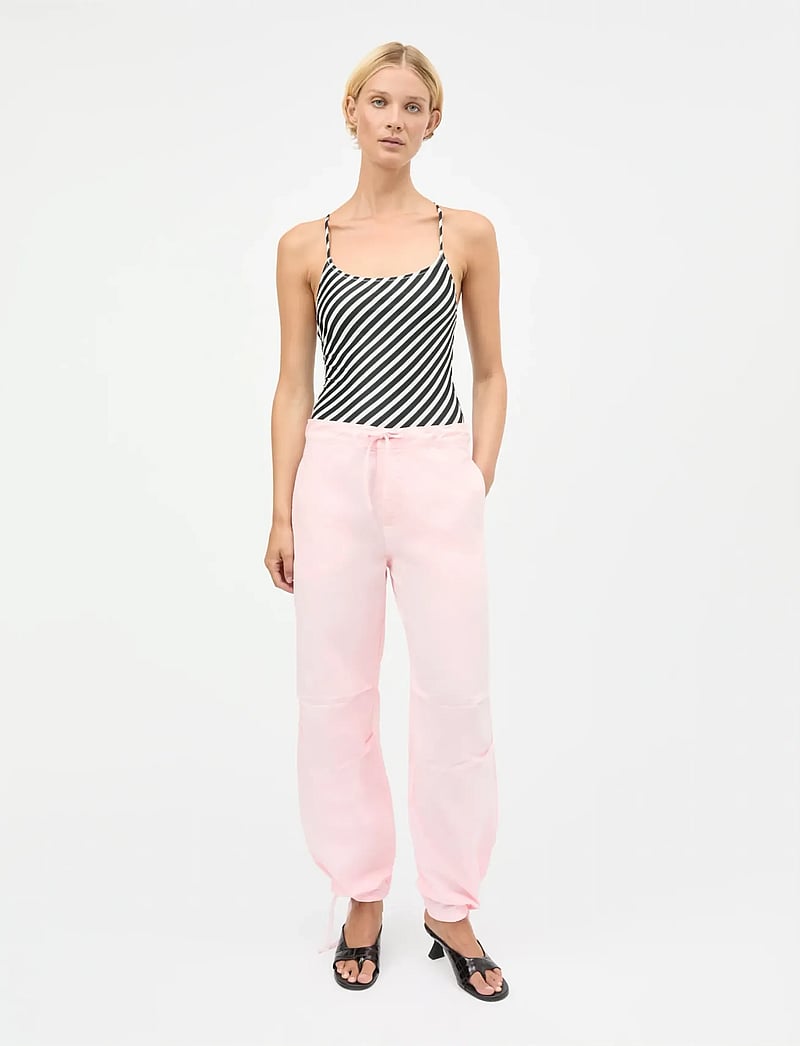 Mads Nørgaard - Dyed Weave Carmen Pants - straight leg hosen - icy pink - 0