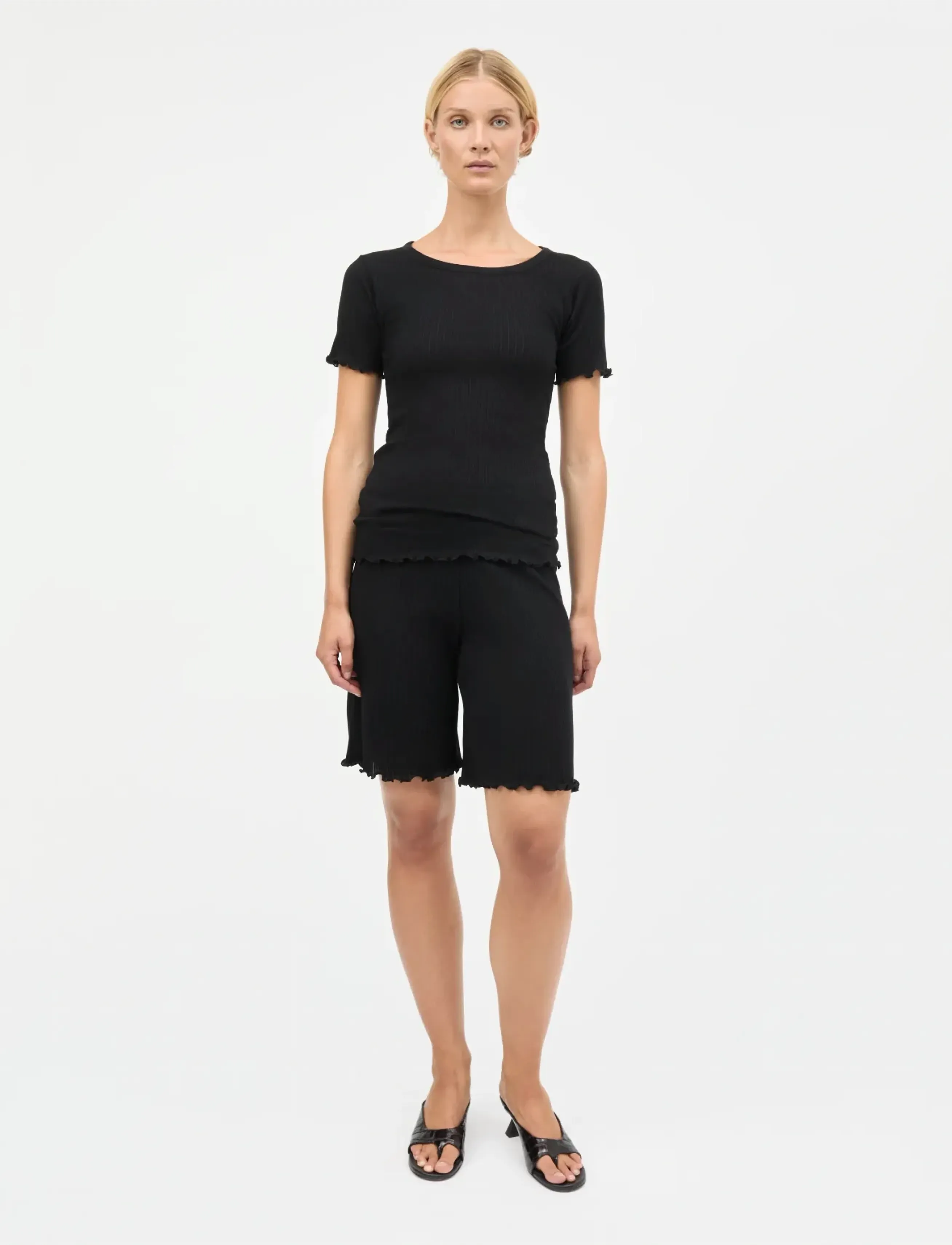 Mads Nørgaard Pointella Trixy Tee - T-shirts - BLACK / black