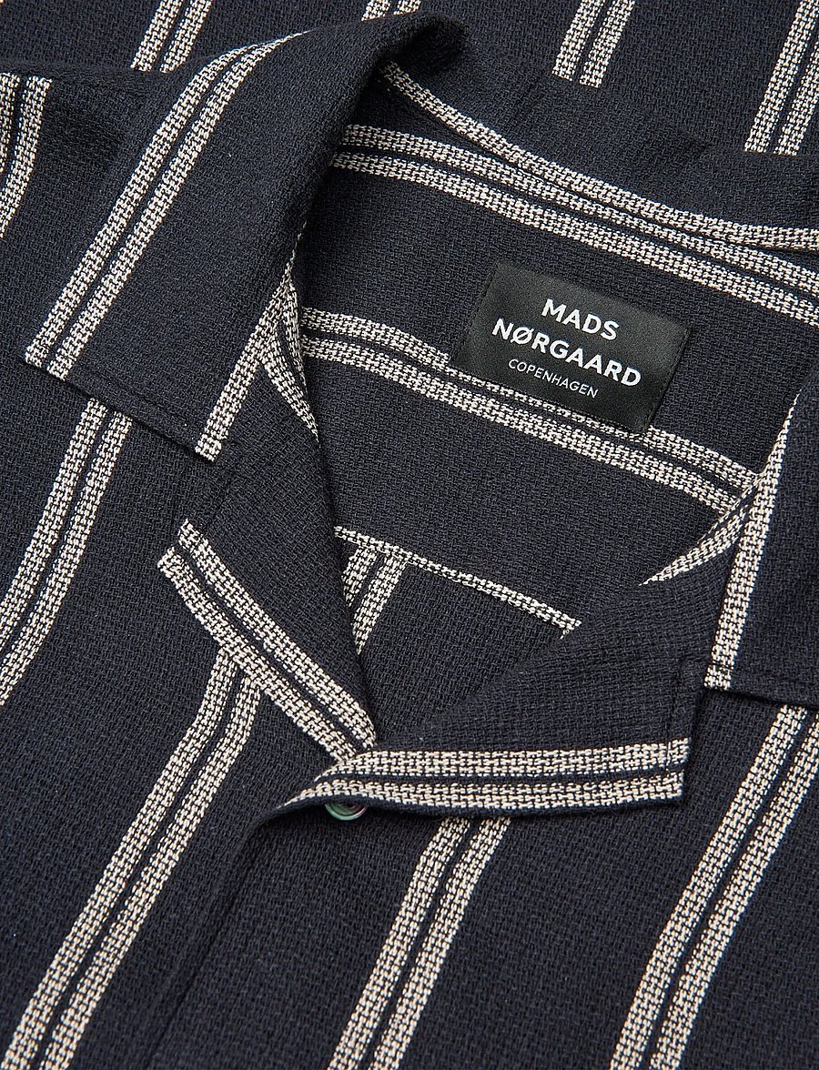 Mads Nørgaard - Texture Kenji Shirt SS ST. - gestreifte hemden - black/plaza taupe - 3