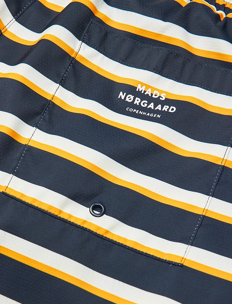 Mads Nørgaard - Sea Sandro Shorts ST. - casual shorts - vanilla ice/sky captain/zinnia - 3