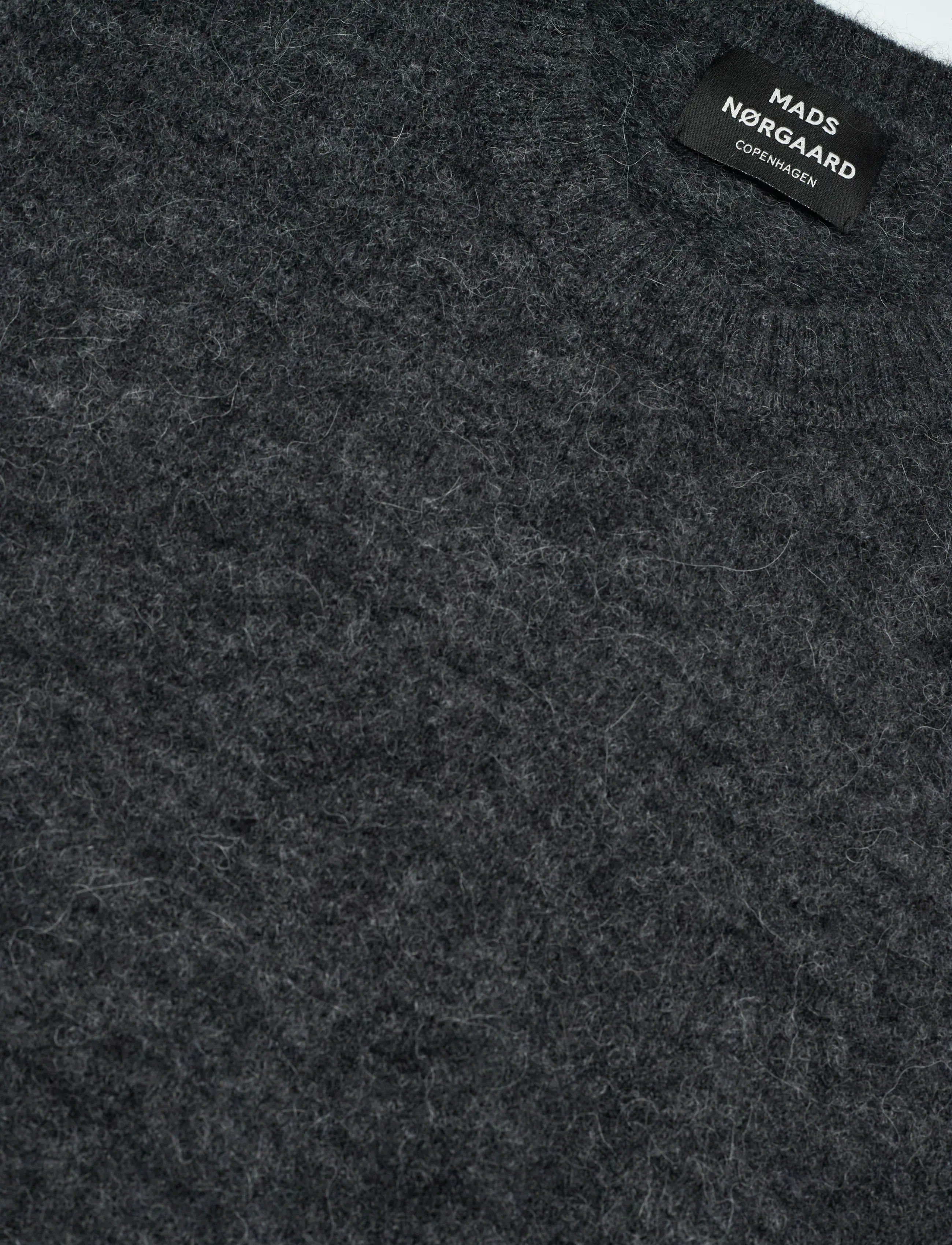 Mads Nørgaard - Alpaca Wool Vilhelm Knit - rundhalsad - dark grey melange - 2