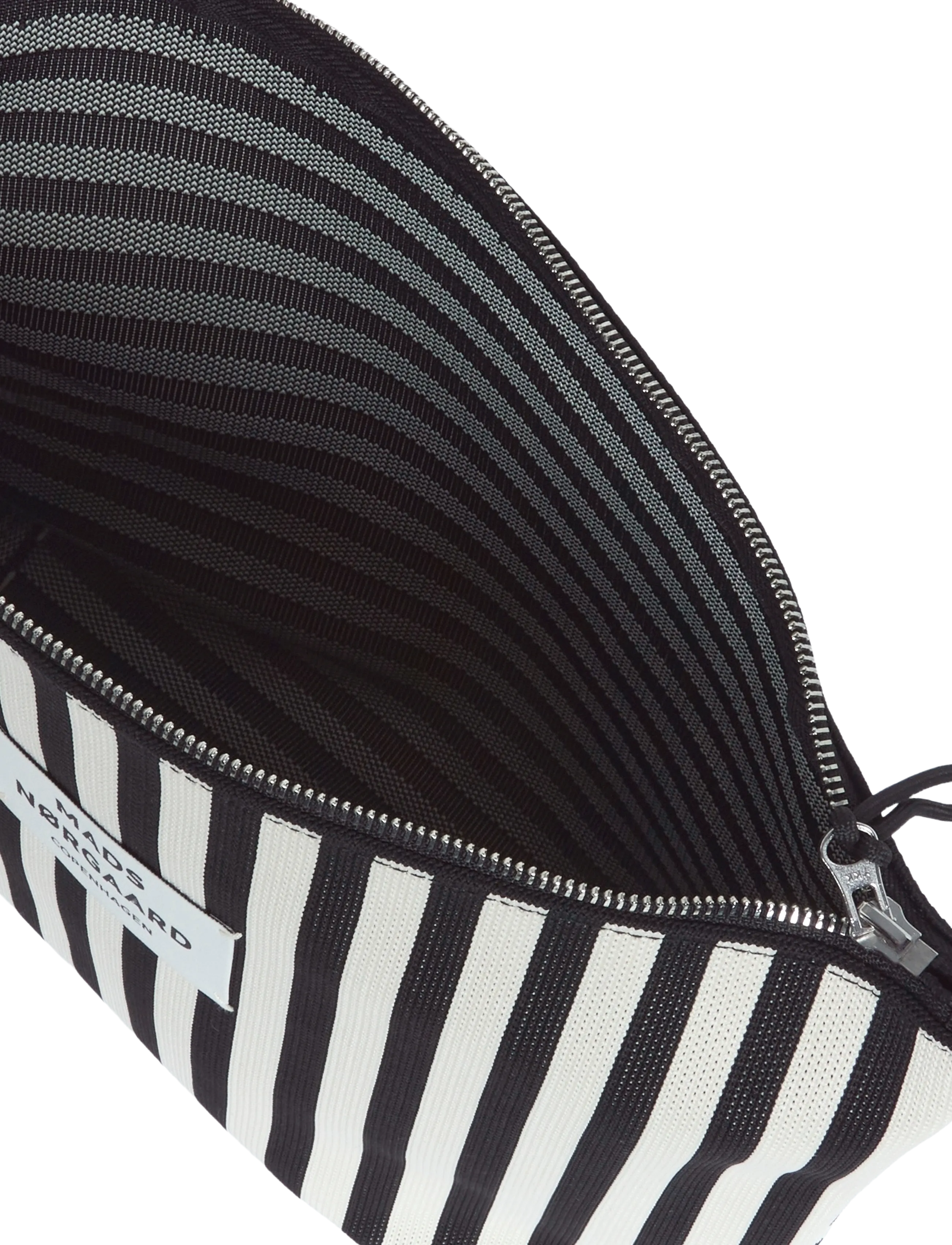 Mads Nørgaard - Knit Stripe Hilden Toiletry Bag - kulturtaschen - black/white - 4