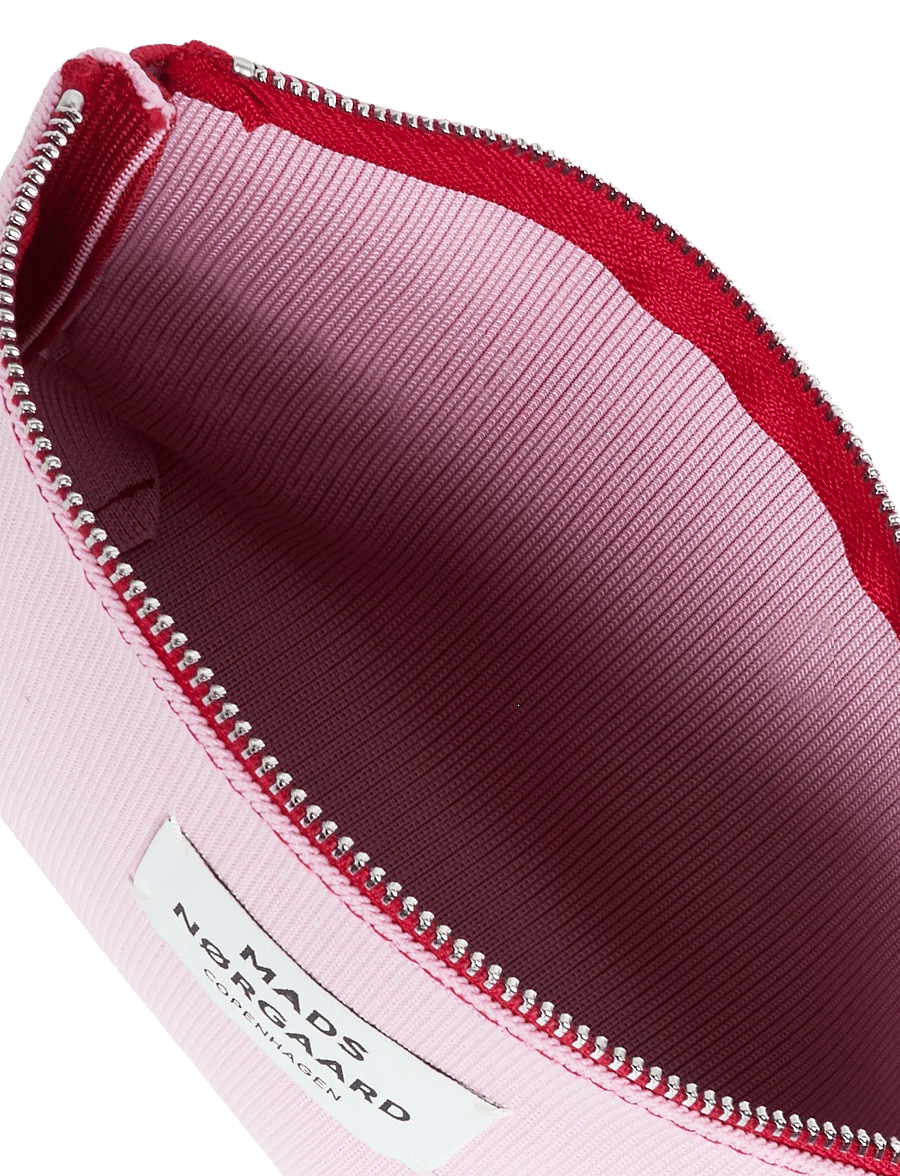 Mads Nørgaard - Knit Stripe Hof Make-Up Bag - modetrends - fairy tale/goji berry - 3