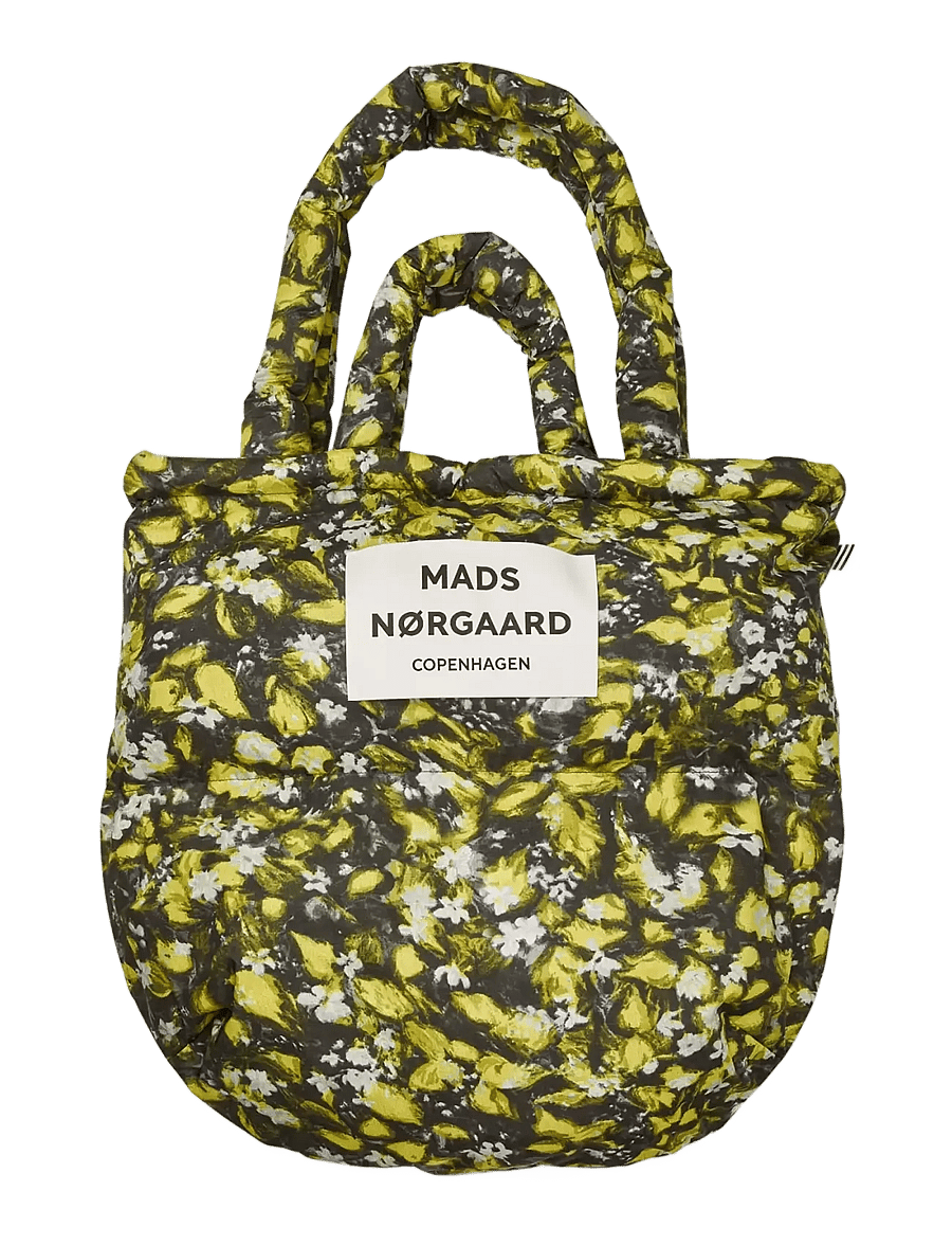 Mads Nørgaard - Light Ripstop Pillow AOP Bag - tote bags - flora aop - 1