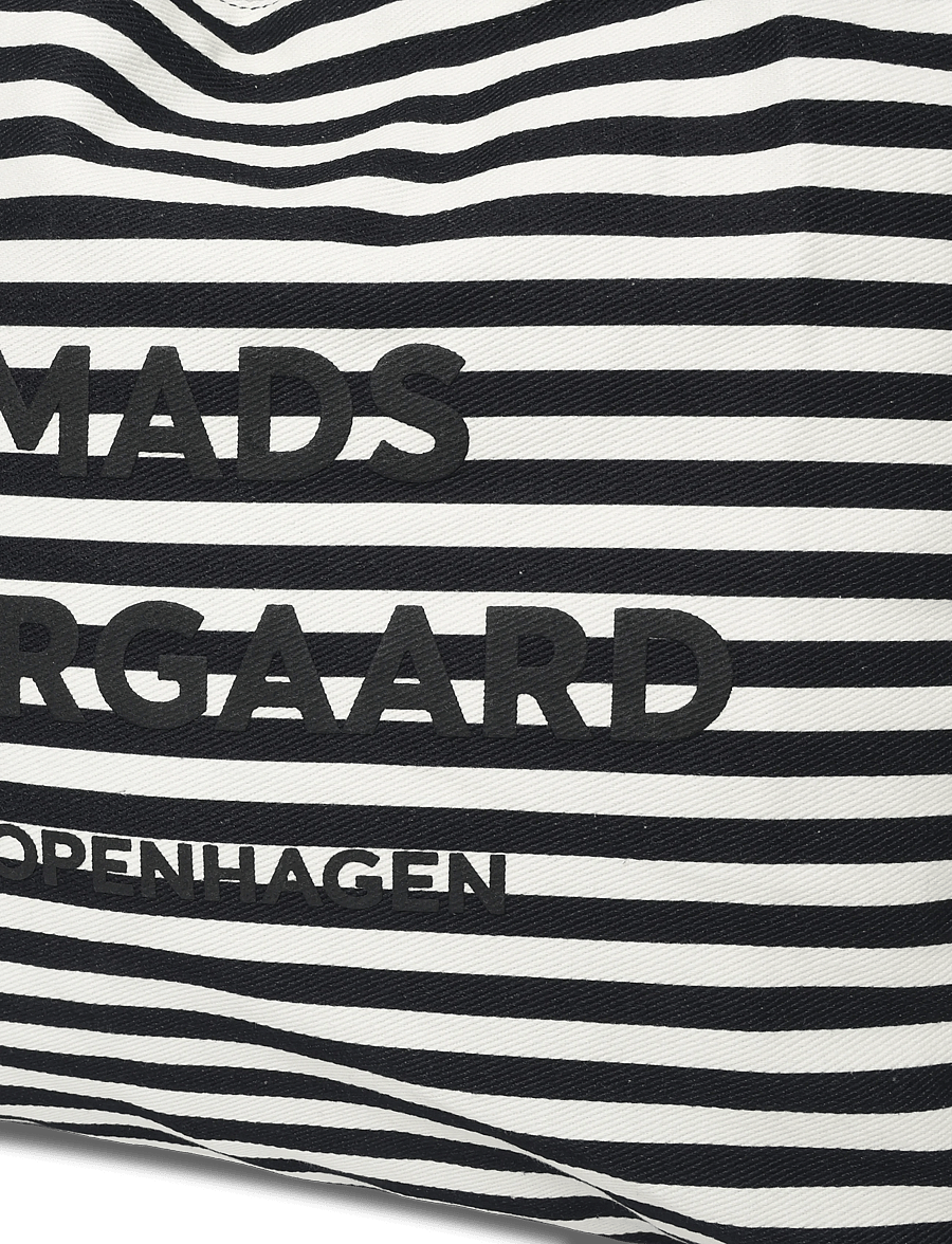 Mads Nørgaard - Boutiqno Athene AOP Bag - shoppingväskor - stripe aop/black - 4