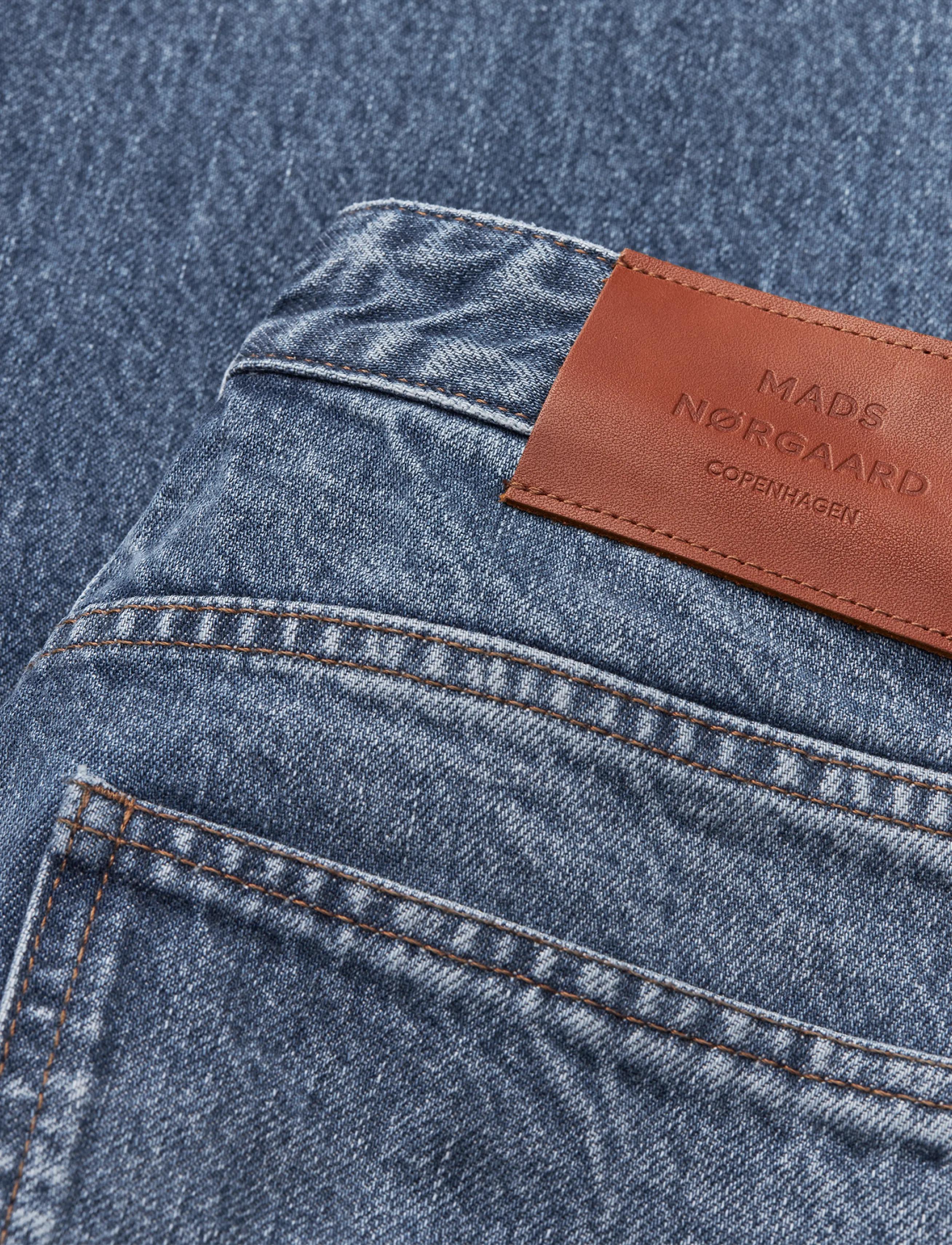Mads Nørgaard - Arizona Denim Coen Jeans - loose jeans - stone wash - 1