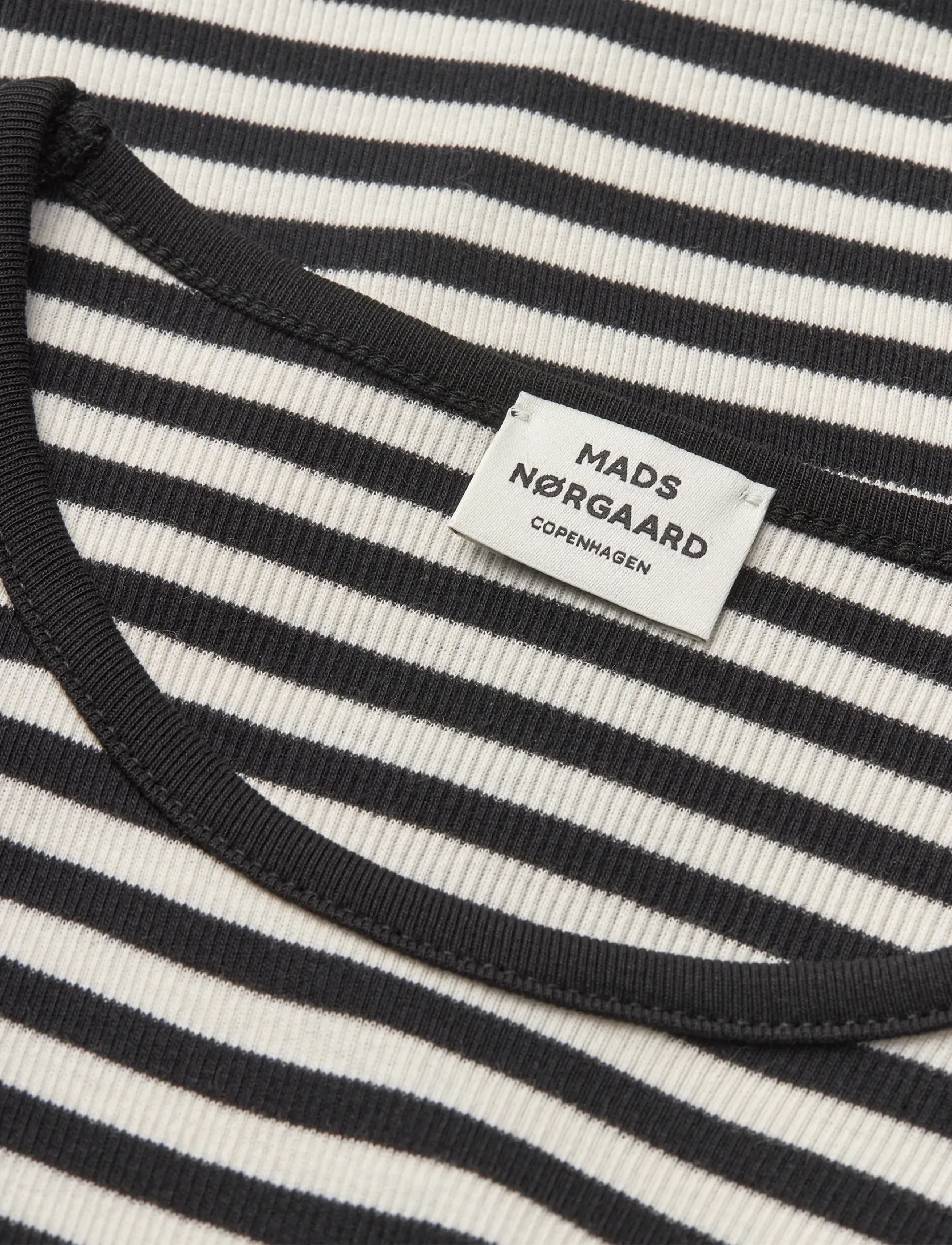 Mads Nørgaard - 2x2 Cotton Stripe Cille Dress - långärmade vardagsklänningar - black/vanilla ice - 2