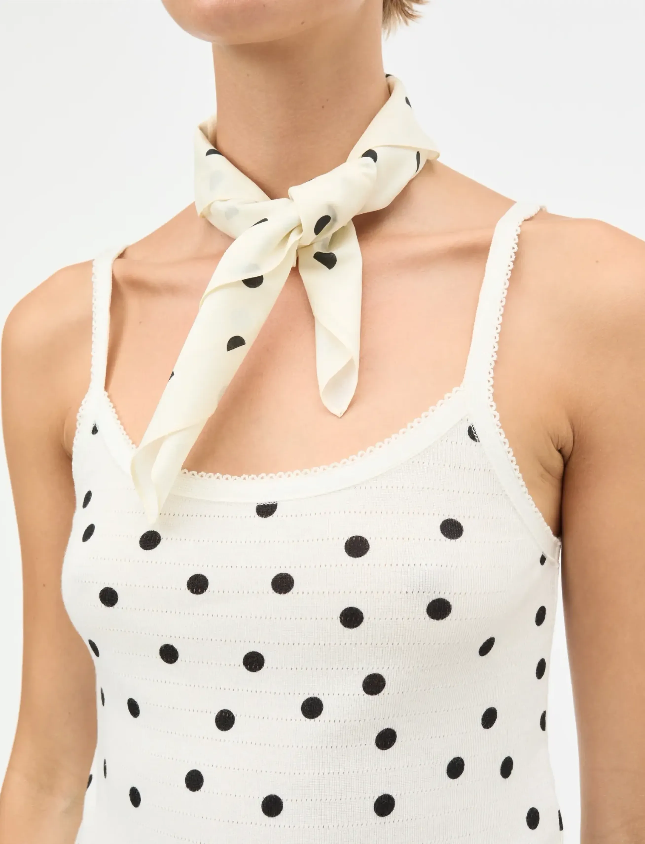 Mads Nørgaard Soft Cotton Big Dot Scarf - Sallid - DOT AOP/BLACK / cream