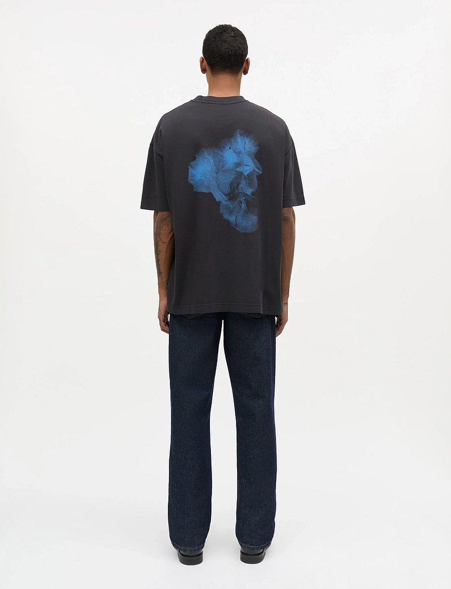 Mads Nørgaard - Open-End Dye Big Flower Tee - kurzärmelige t-shirts - black - 3