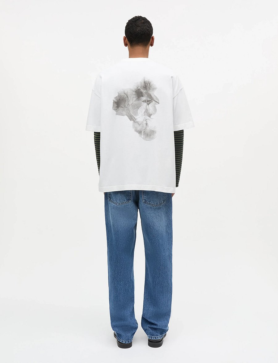 Mads Nørgaard - Open-End Dye Big Flower Tee - kortærmede t-shirts - white - 3