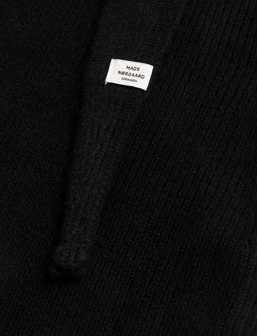 Mads Nørgaard - One Wool Frika Hooded Scarf - winterschals - black - 2