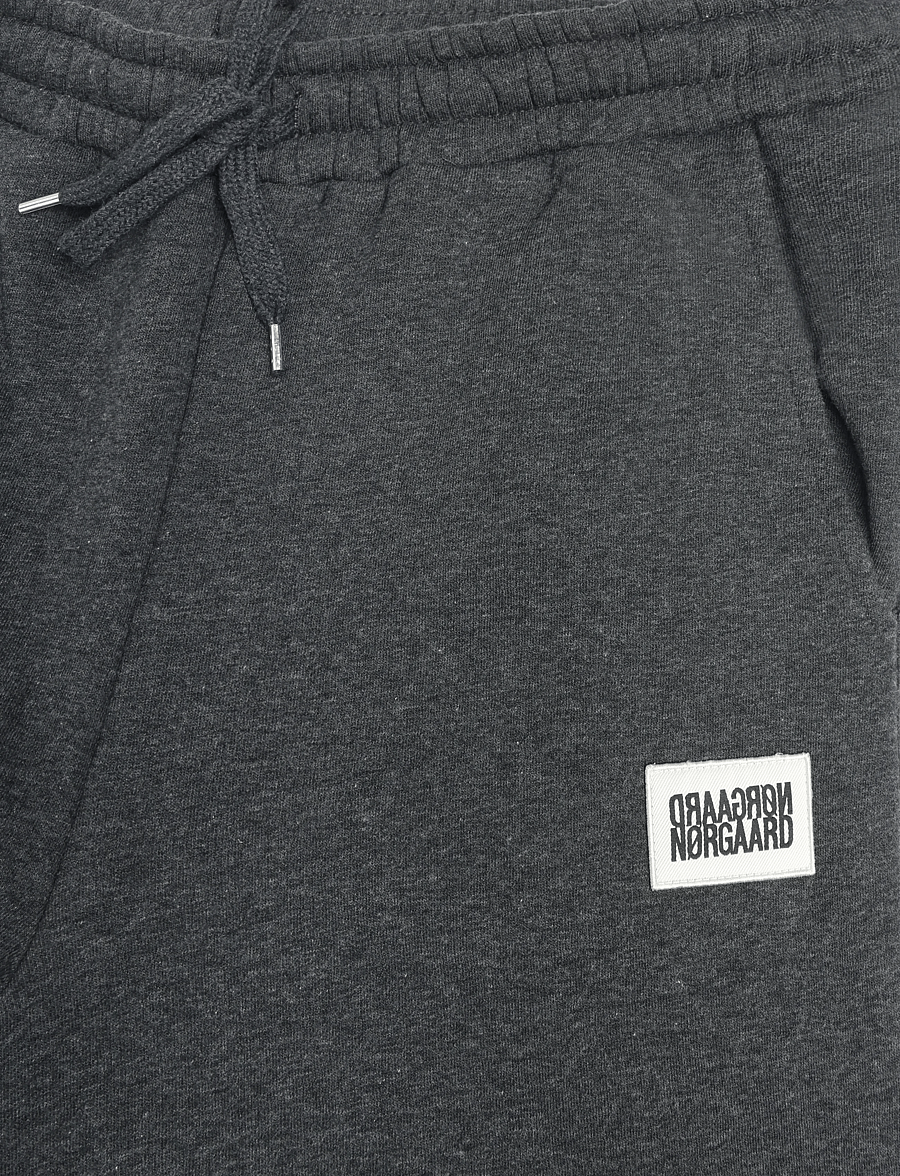 Mads Nørgaard - Standard Iggy Sweatpants - dressipüksid - dark grey melange - 3