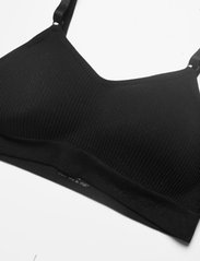 Magic Bodyfashion - Ribbed Comfort Bra Spaghetti - tank top bras - black - 3