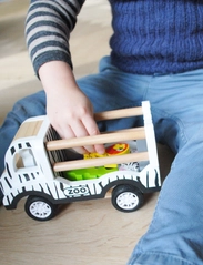 Magni Toys - Zoo Car with 6 animals, pull-back - träfigurer - multi coloured - 2