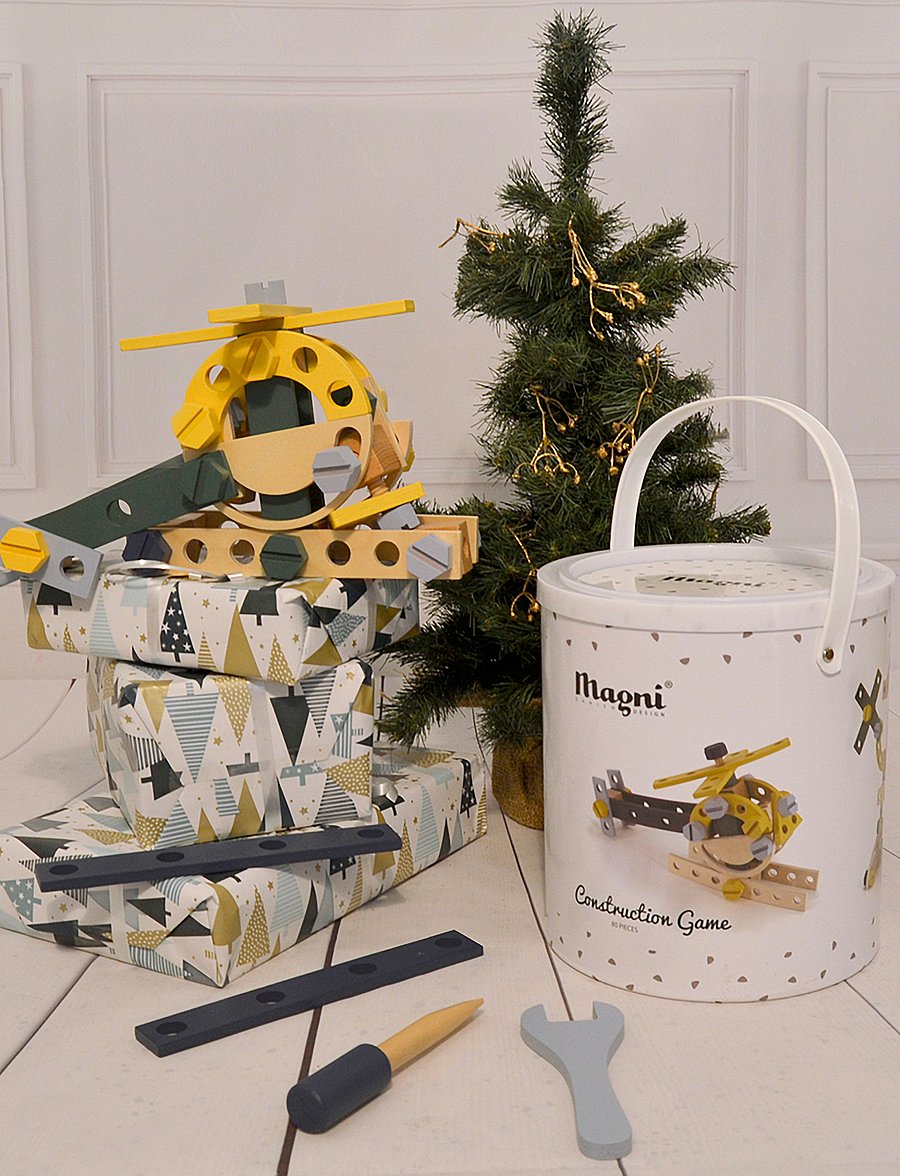Magni Toys - Wooden construction set in bucket - rakennussetit - green/yellow/gray - 0