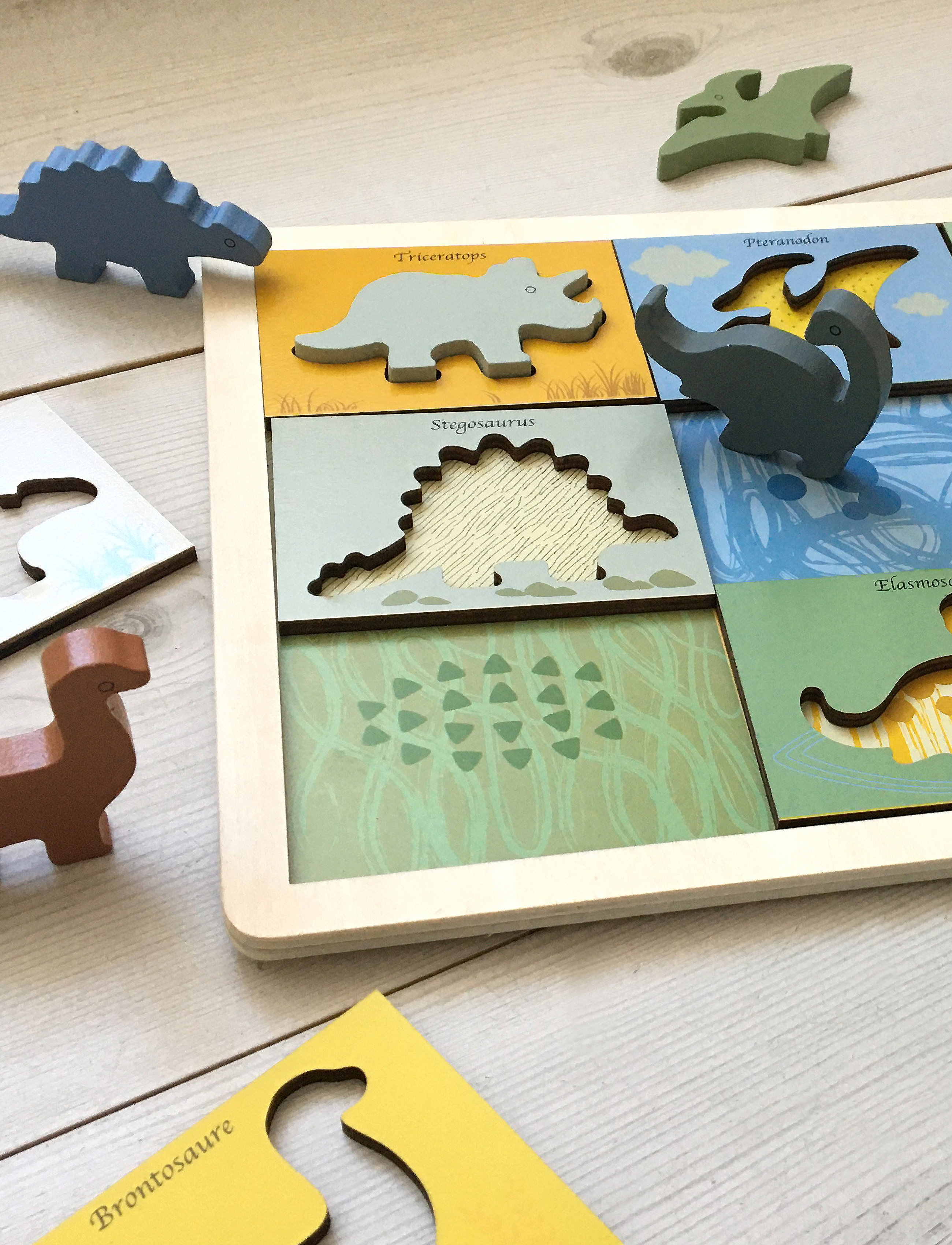 Magni Legetøj Dino Puzzle In Fsc Wood, One Size, Multi/patterned, Puslespil > Puslespil Med Pinde, Børn