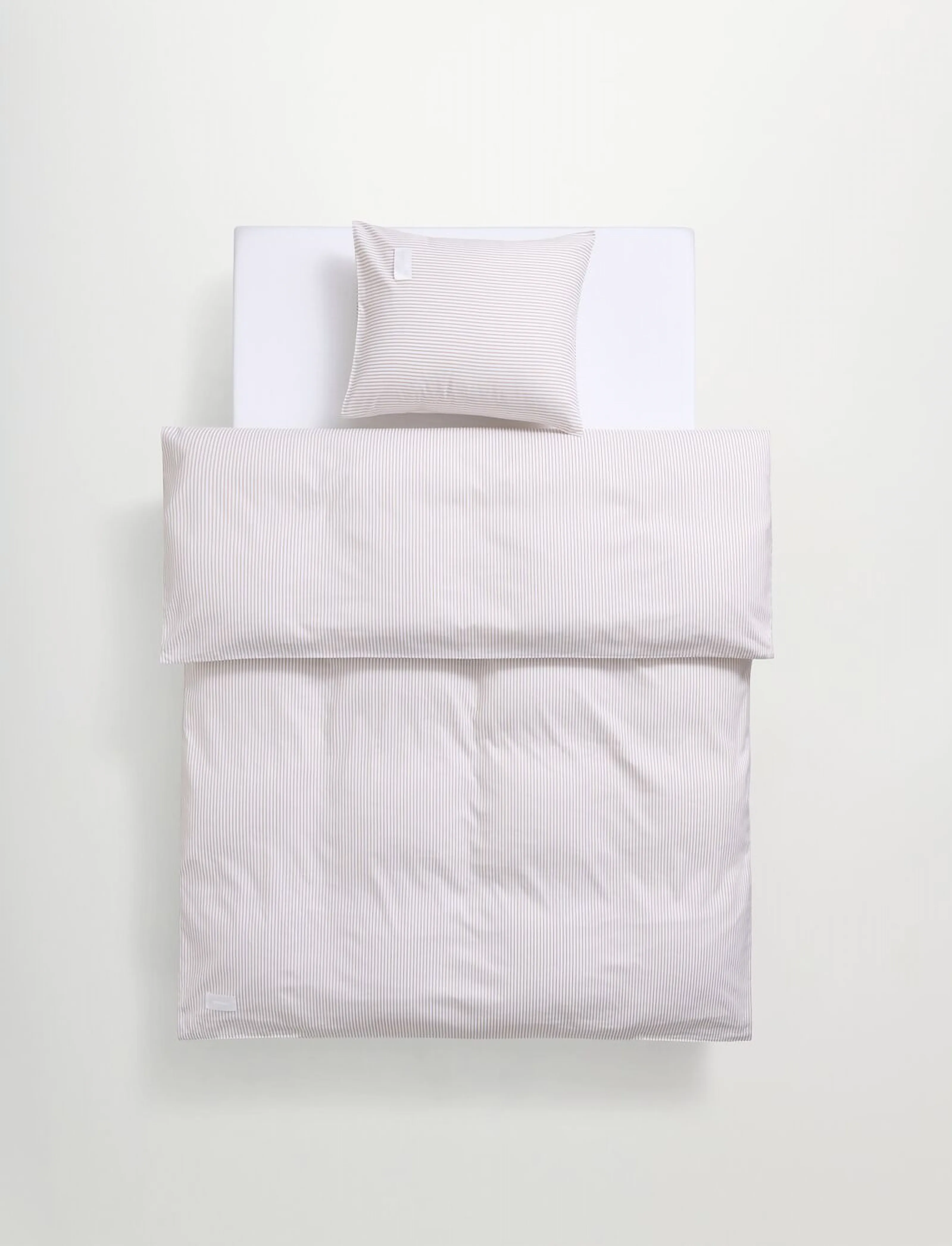 MAGNIBERG Wall Street Oxford Duvet Cover, 140X200, Bedtextiles, Beige - Covers, Homeware