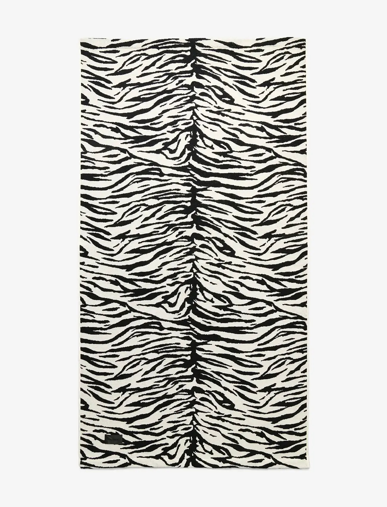 MAGNIBERG - Wild bath sheet - badetücher - coconut white tiger - 1
