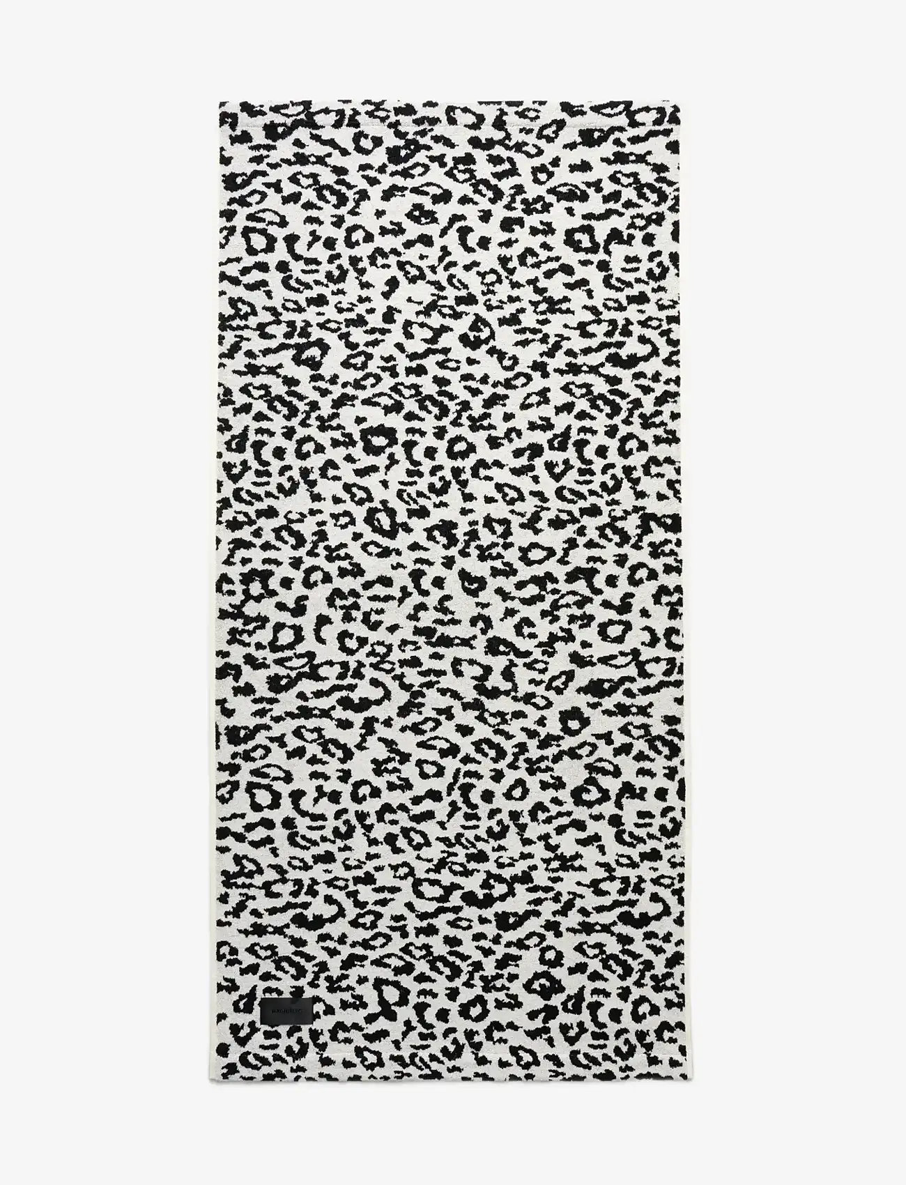MAGNIBERG - Wild bath towel - badetücher - coconut white leopard - 1