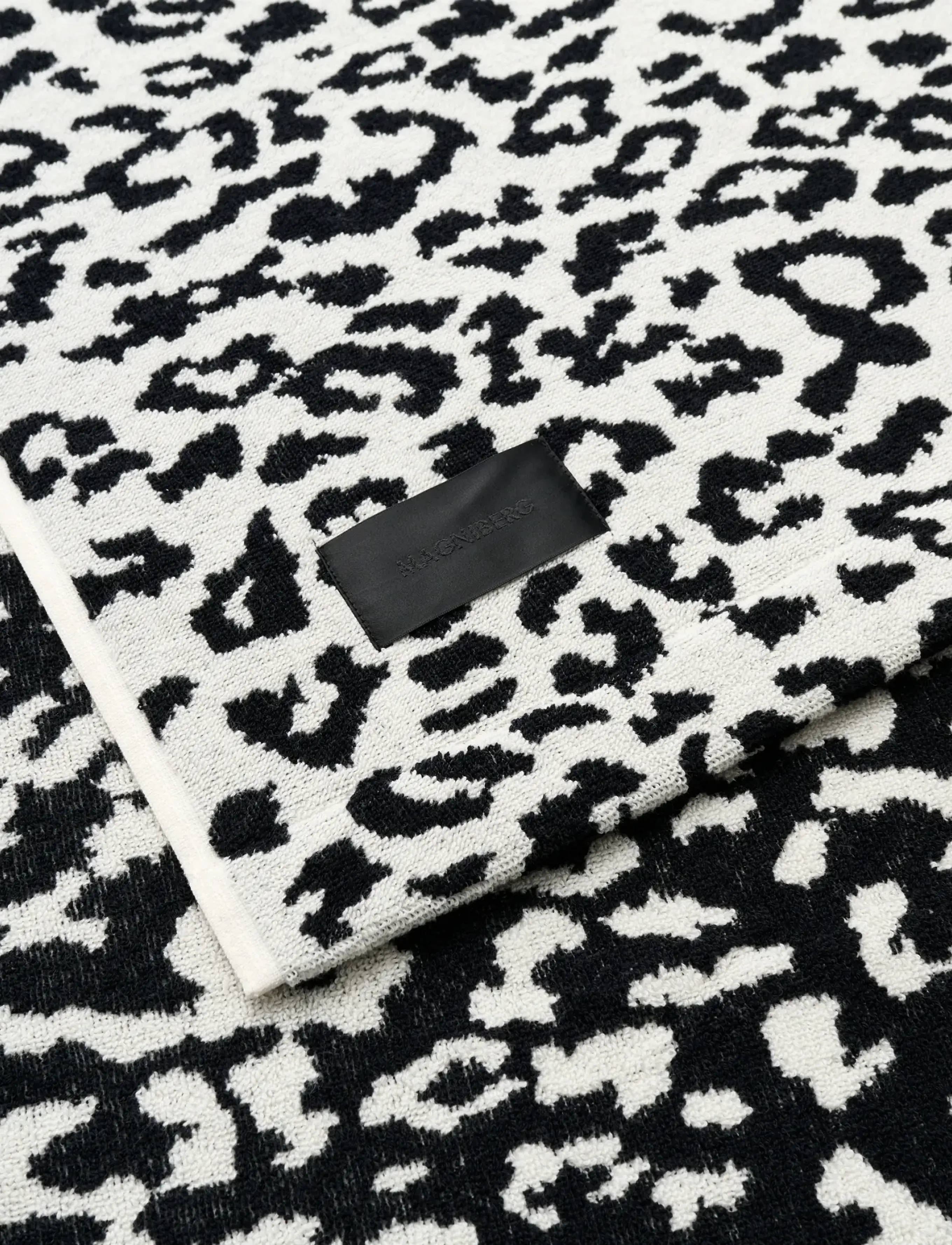 MAGNIBERG - Wild bath towel - vannas dvieļi - coconut white leopard - 3