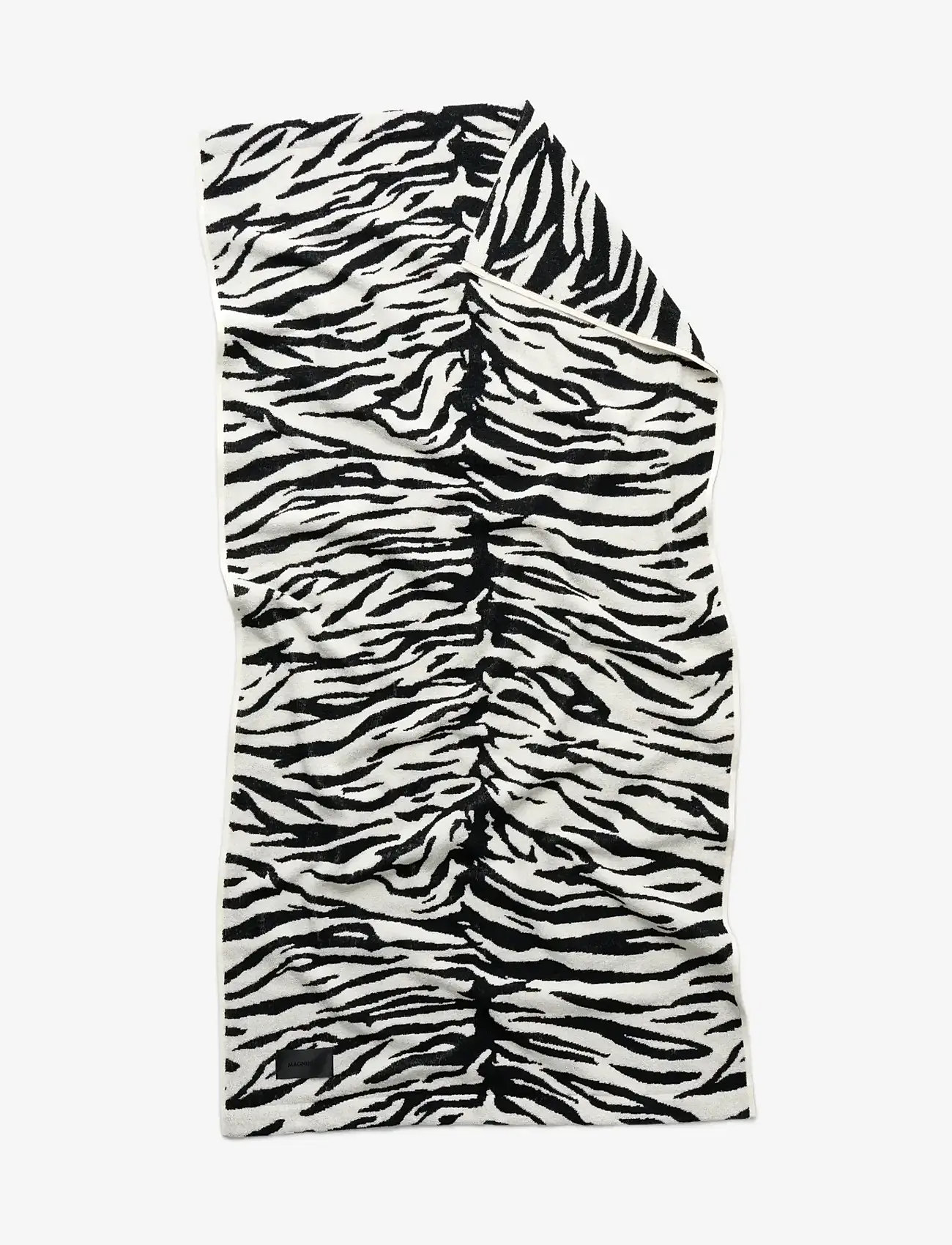 MAGNIBERG - Wild bath towel - badehåndklæder - coconut white tiger - 0