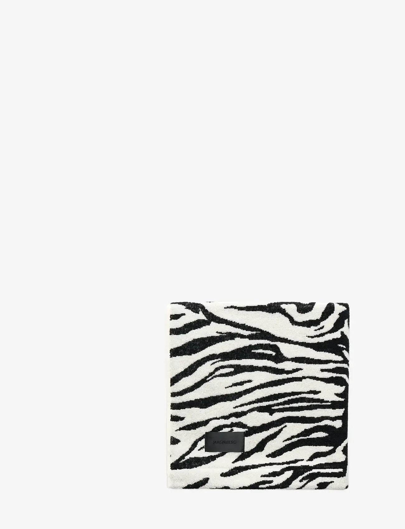 MAGNIBERG - Wild bath towel - badehåndklæder - coconut white tiger - 1