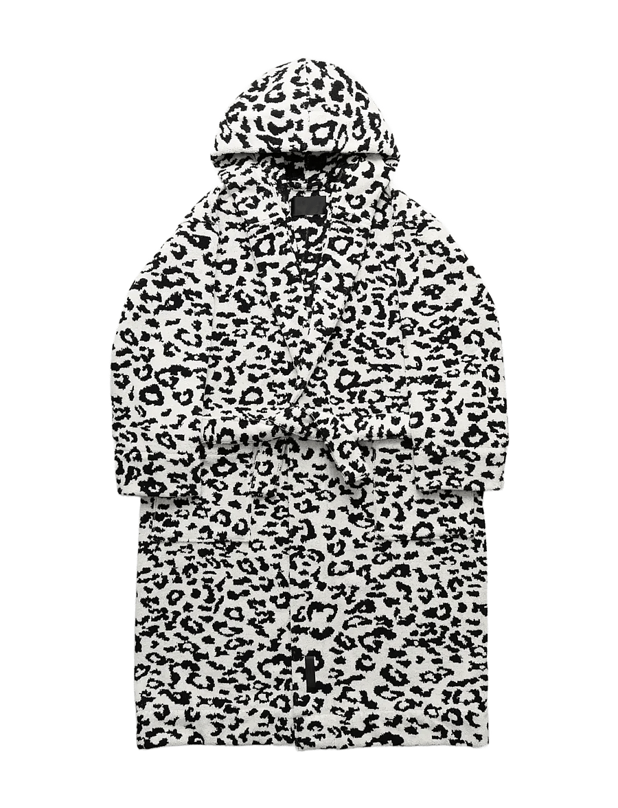 MAGNIBERG - Wild bathrobe - alltags-style - coconut white leopard - 1