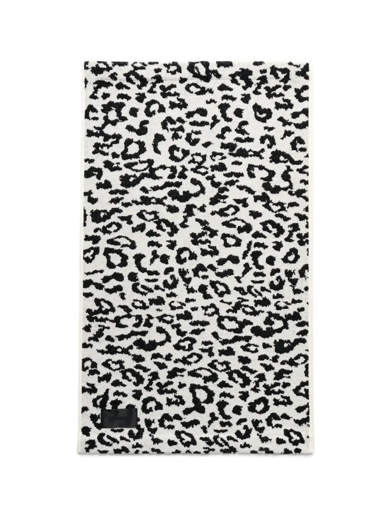MAGNIBERG - Wild hand towel - handdukar & badlakan - coconut white leopard - 1