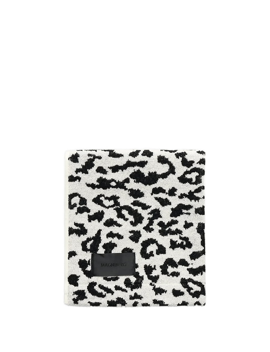 MAGNIBERG - Wild hand towel - vonios rankšluosčiai - coconut white leopard - 2