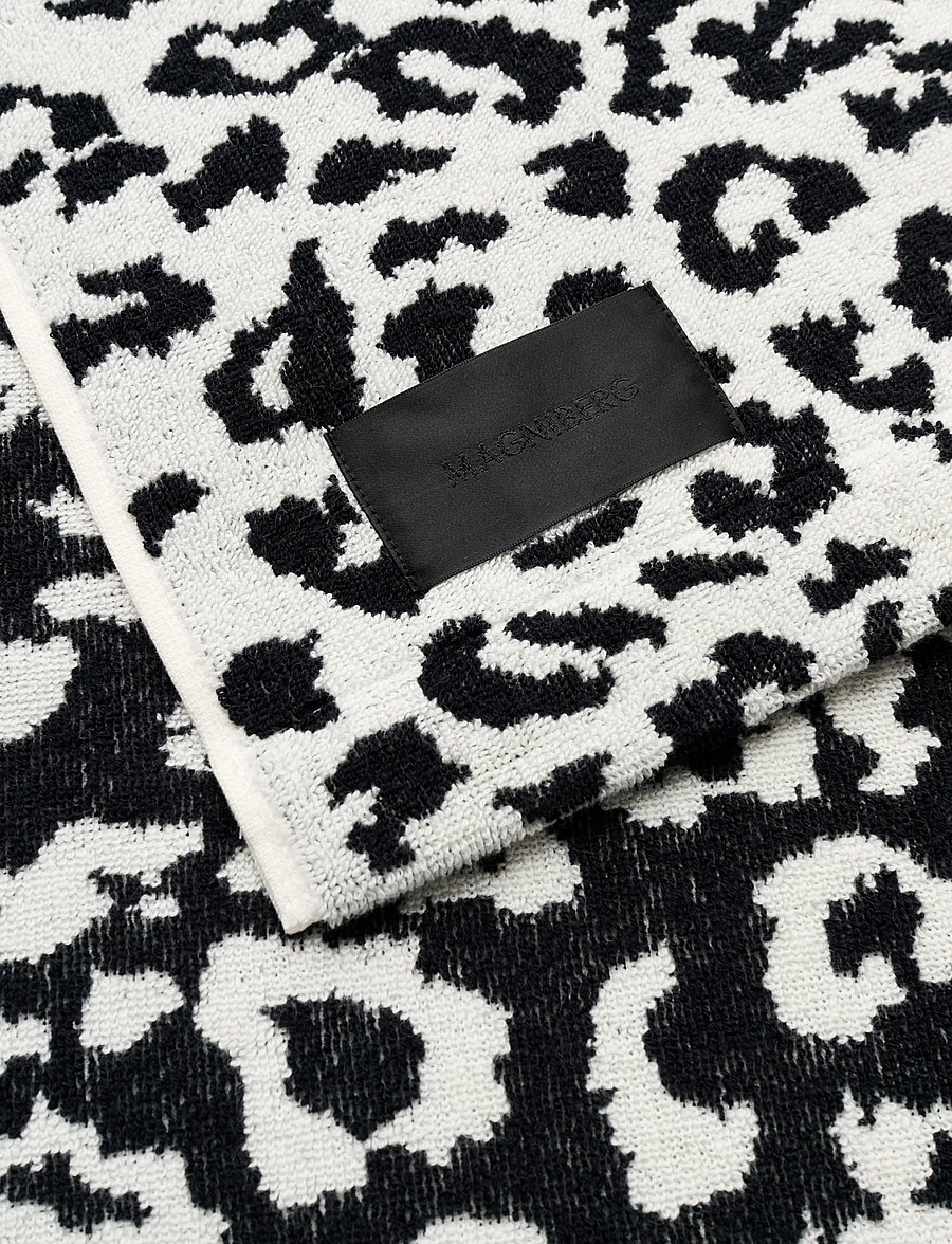 MAGNIBERG - Wild hand towel - vonios rankšluosčiai - coconut white leopard - 3