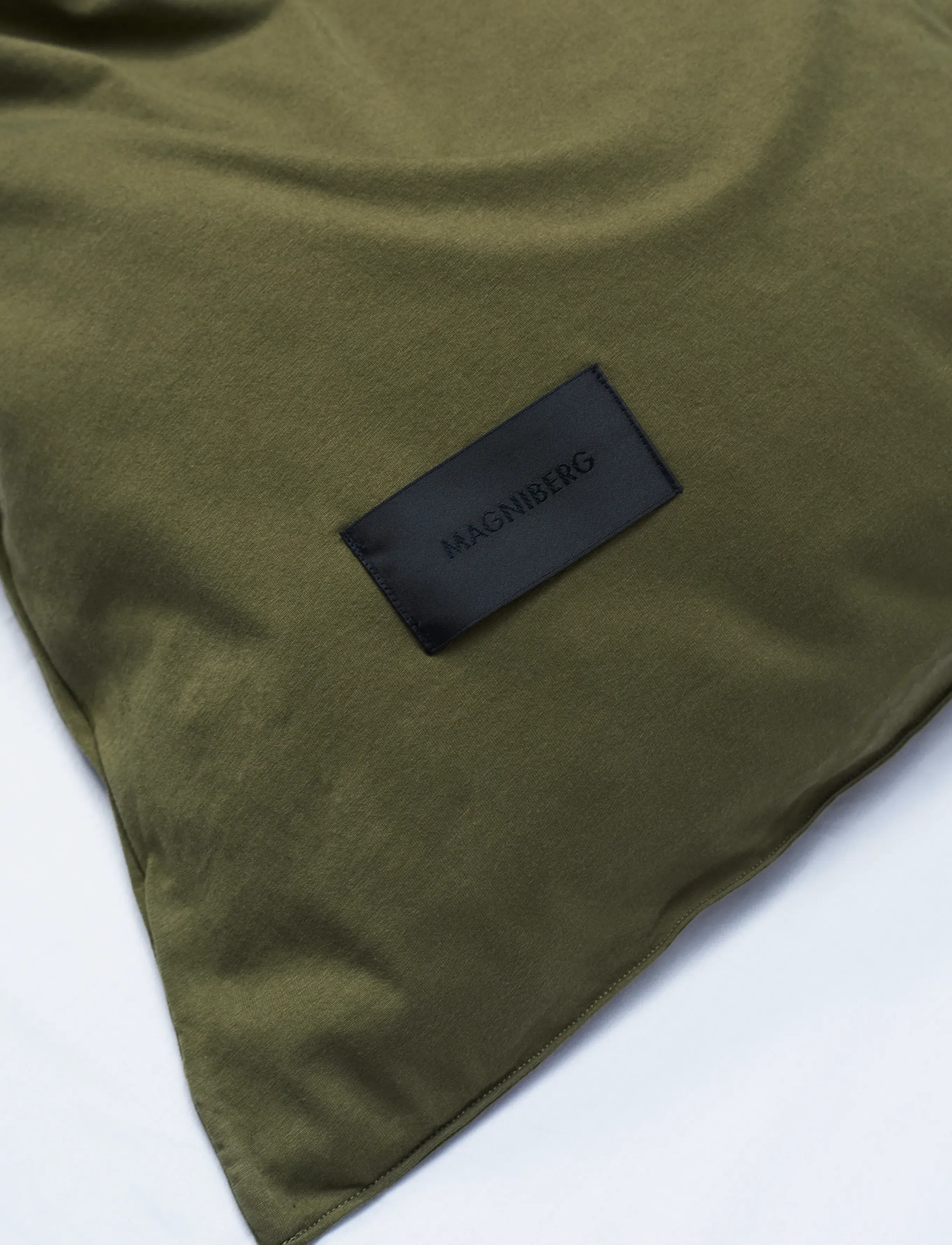 MAGNIBERG - Heart pillow case - tyynyliinat - washed army green - 2