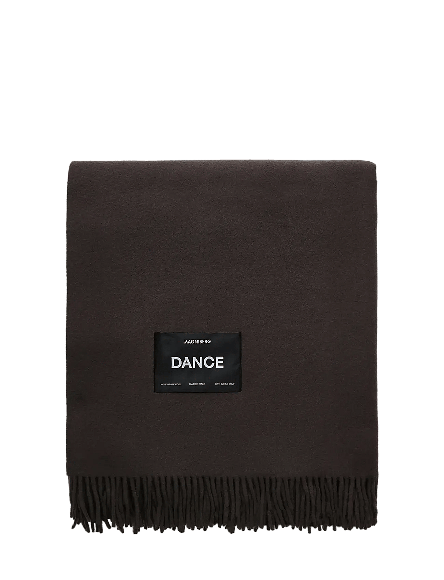 MAGNIBERG - Bold Blanket - pleedid - dark chocolate - 1