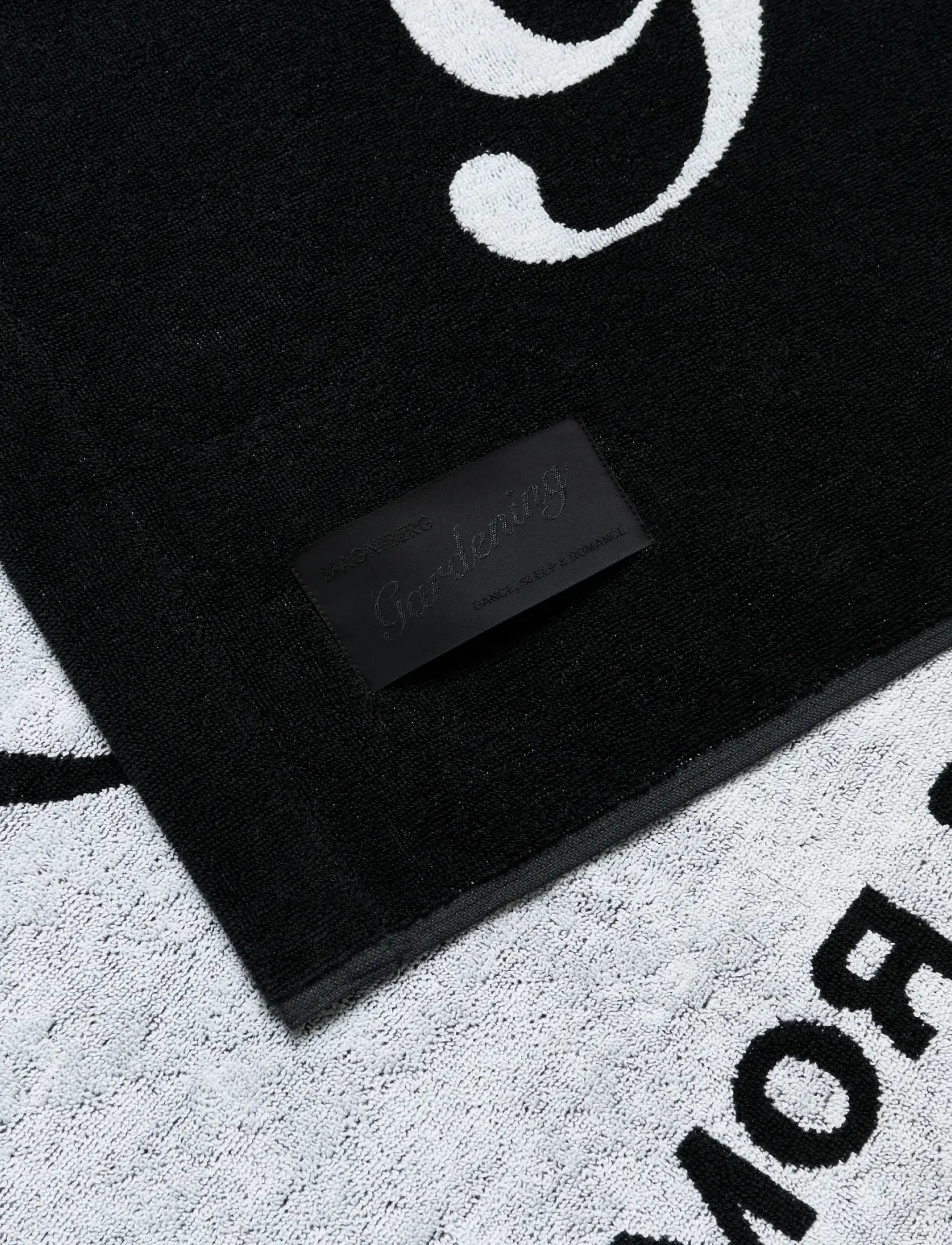 MAGNIBERG - Pump Towel - badehåndklæder - gardening black - 3