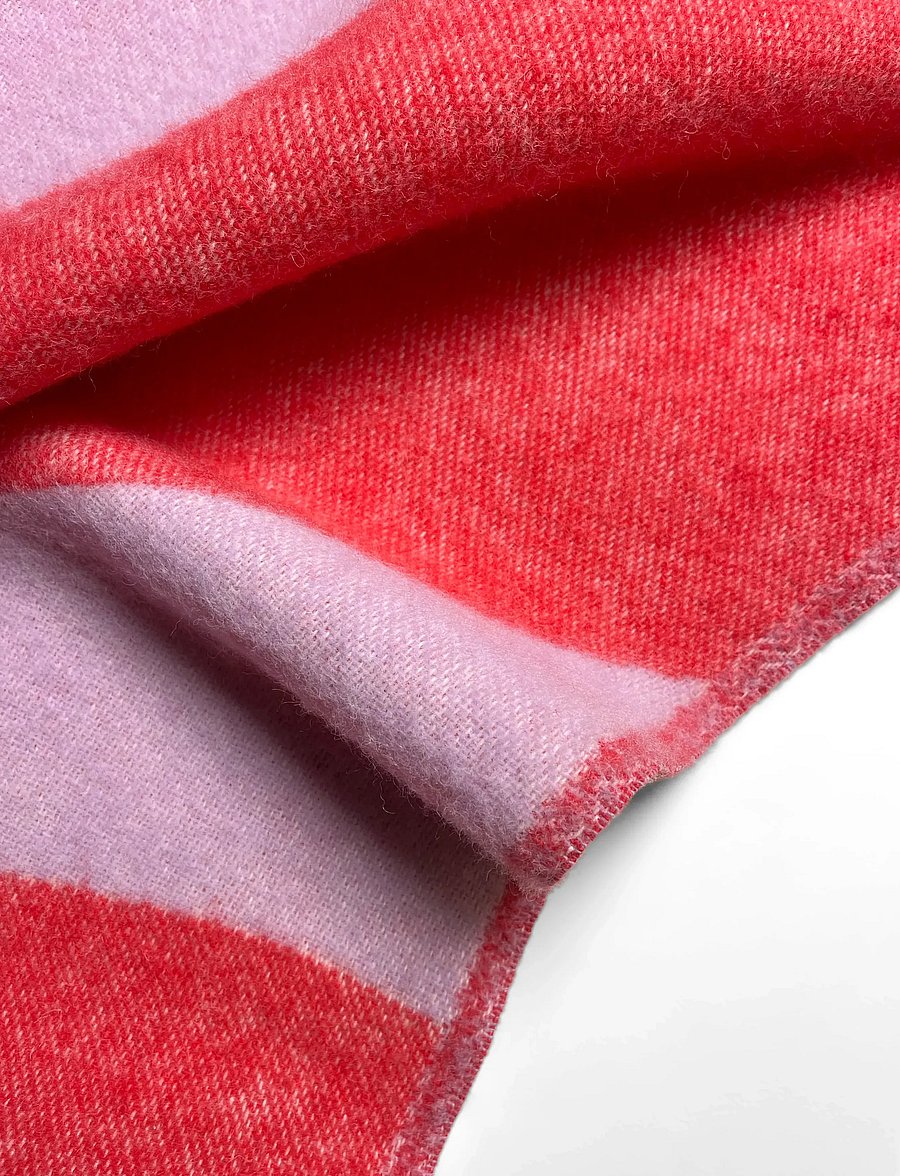 Maison Deux - Swirl Blanket - decken - lilac/scarlet - 4