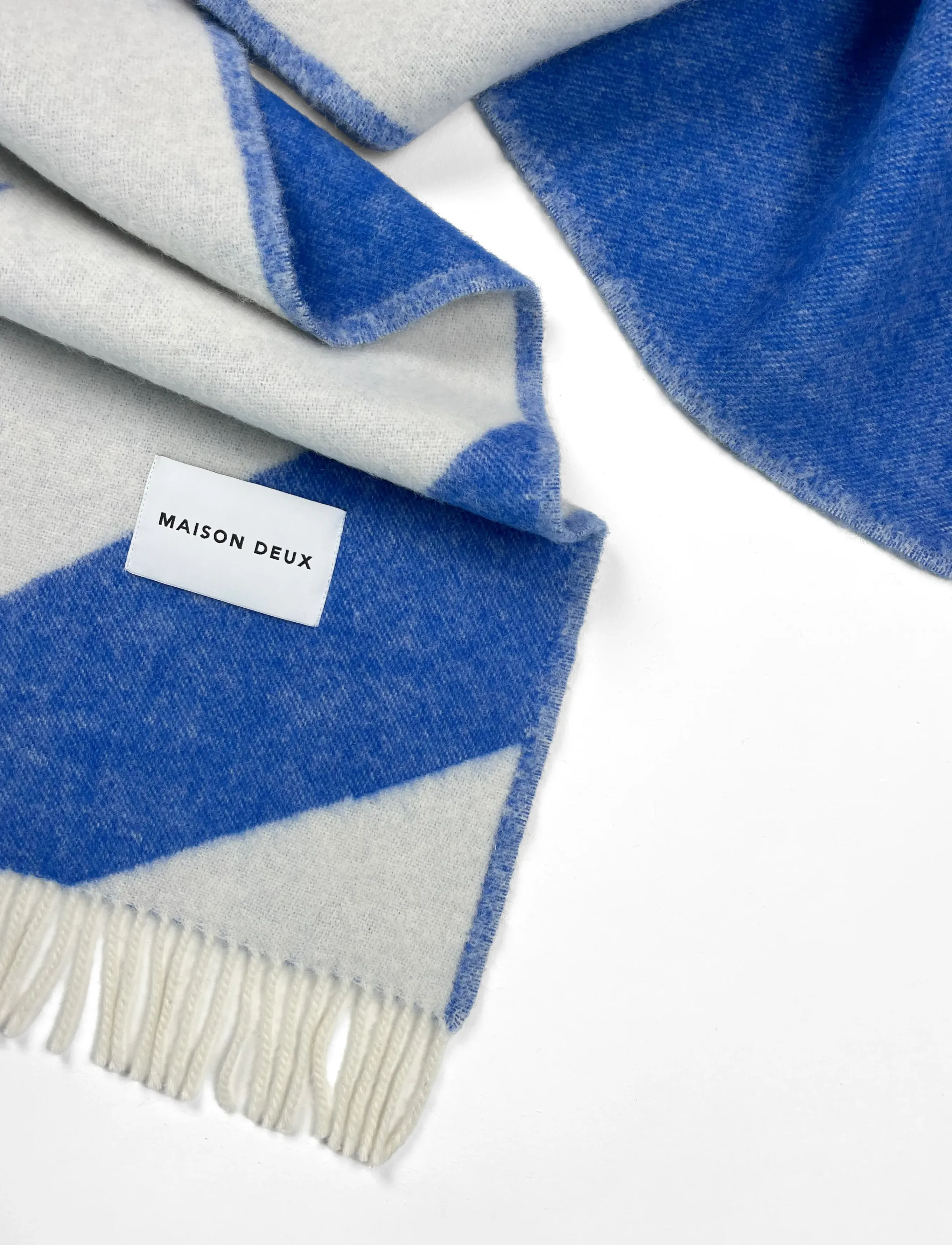 Maison Deux - Swirl Blanket - plaider - blue/white - 3