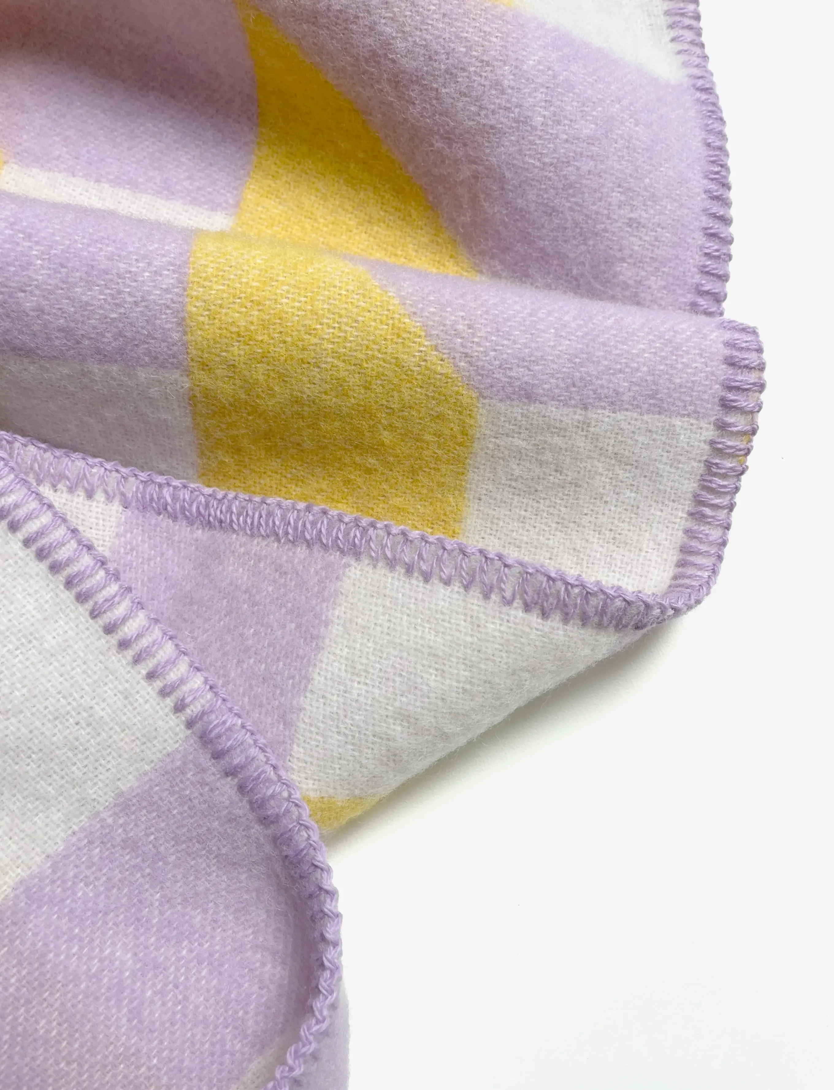 Maison Deux - Cubics Blanket - lilac sun - 3