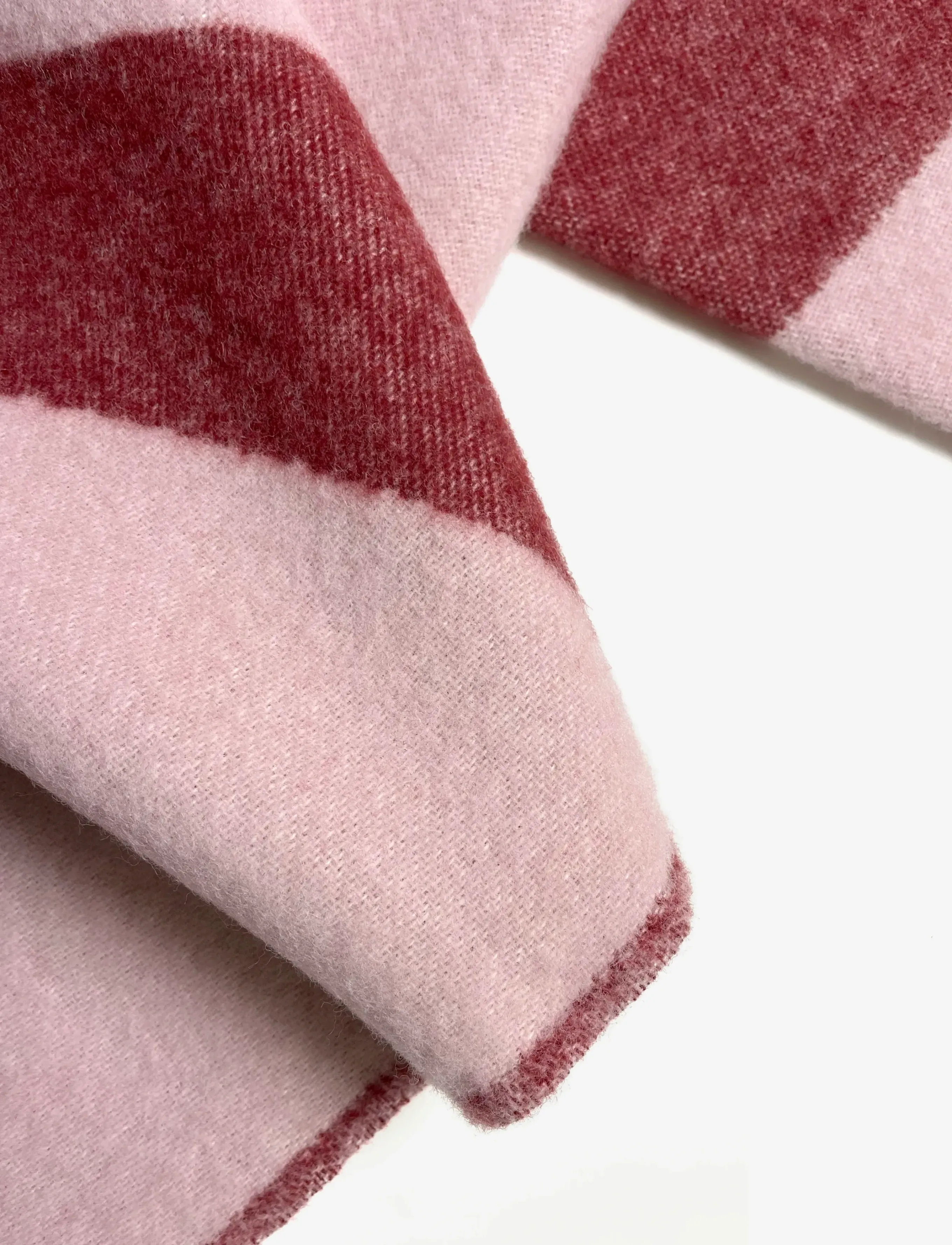 Maison Deux - Swirl Blanket - pink/bordeaux - 2