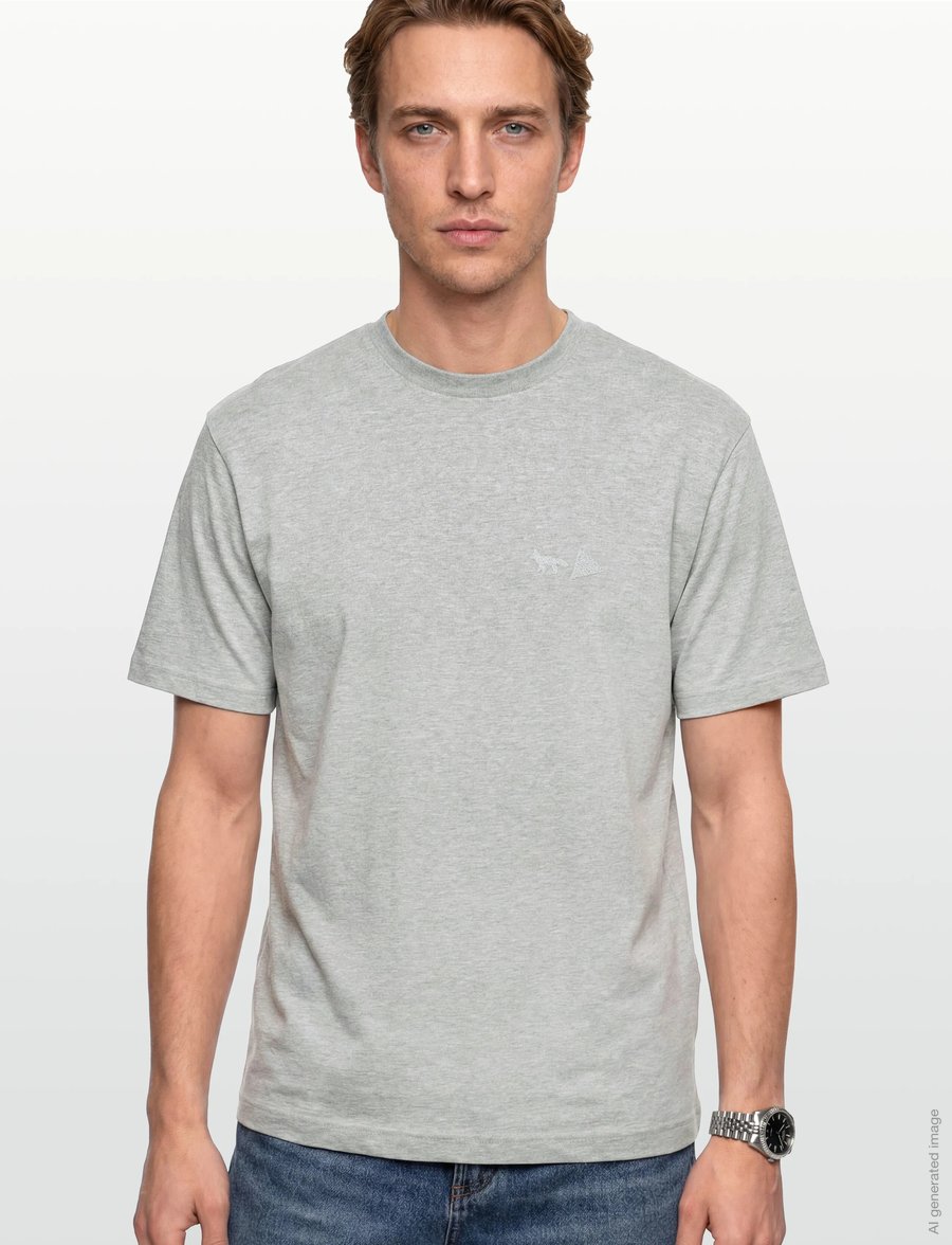 Maison Kitsune - MK x AND WANDER DRY COTTON TSHIRT 1 - kurzärmelige t-shirts - ash grey - 3