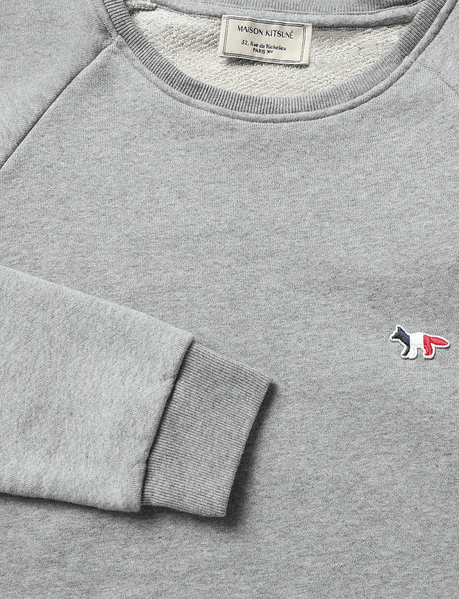 Maison Kitsune - SWEATSHIRT TRICOLOR FOX PATCH - sweatshirts - grey melange - 5