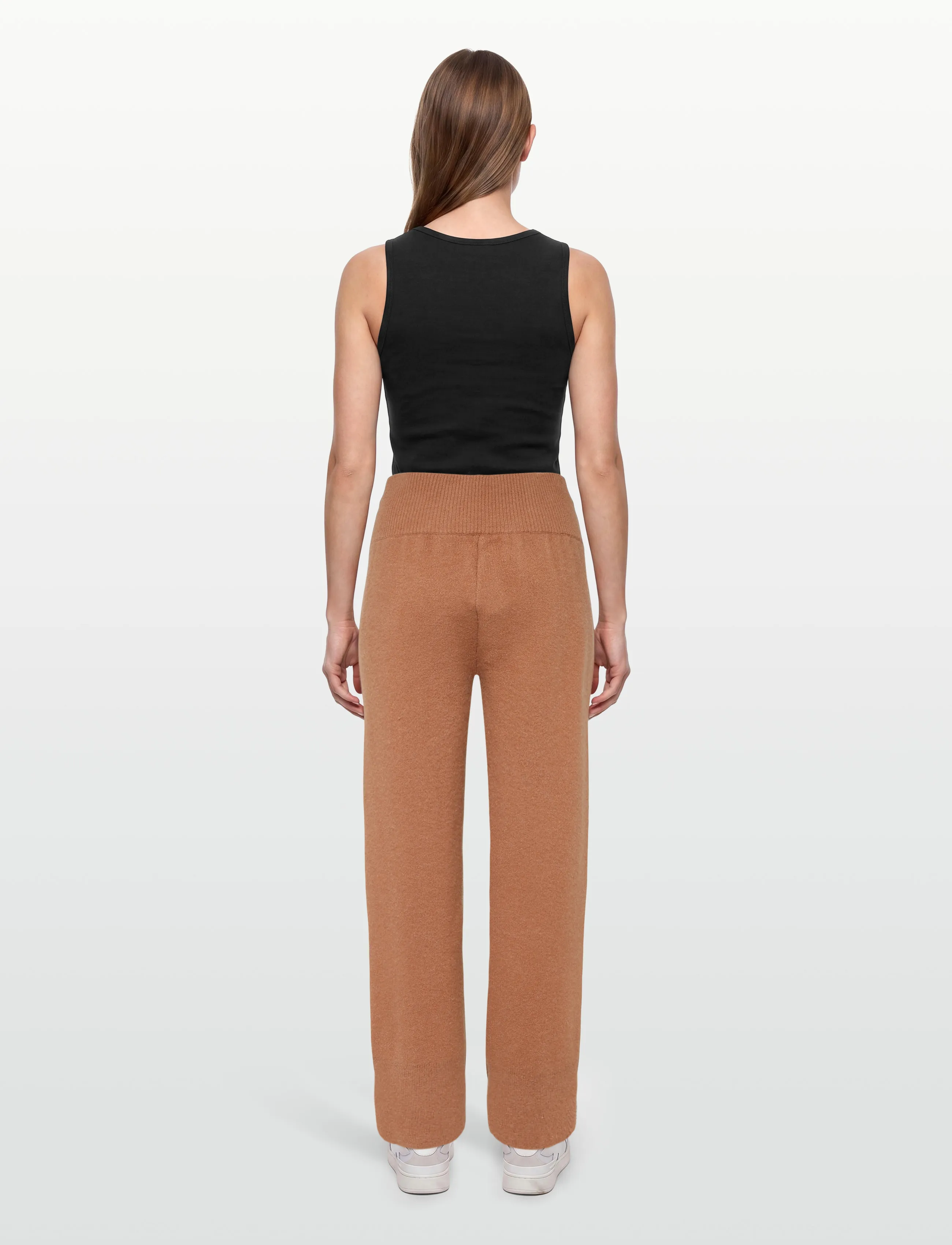 Maison Kitsune - TWO-TONE KNITTED PANTS - poolpikad püksid - beca - 4