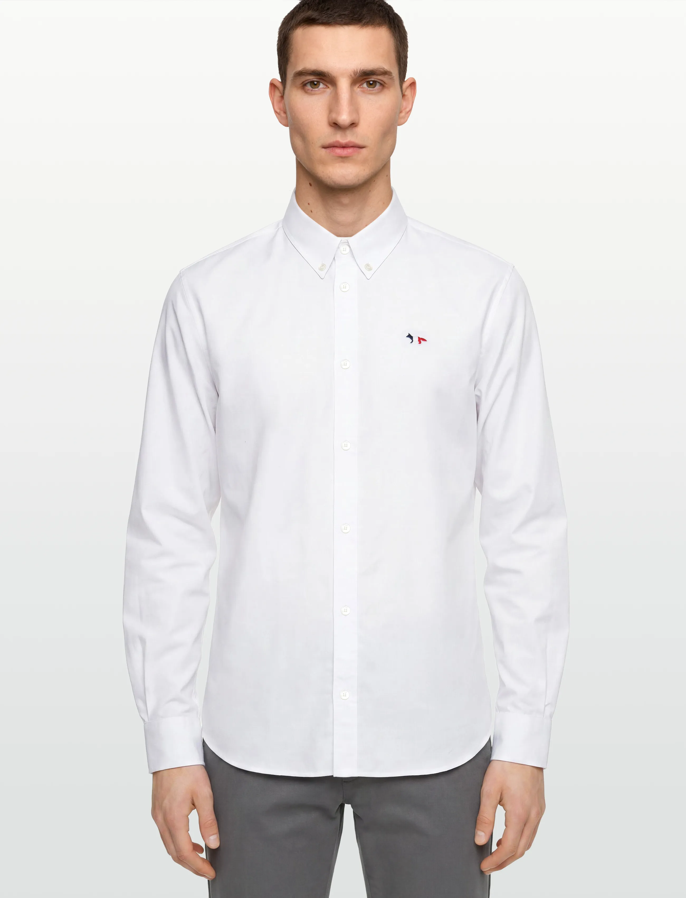 Maison Kitsune TRICOLOR FOX PATCH CLASSIC SHIRT BD - Casual skjorter - WHITE / white