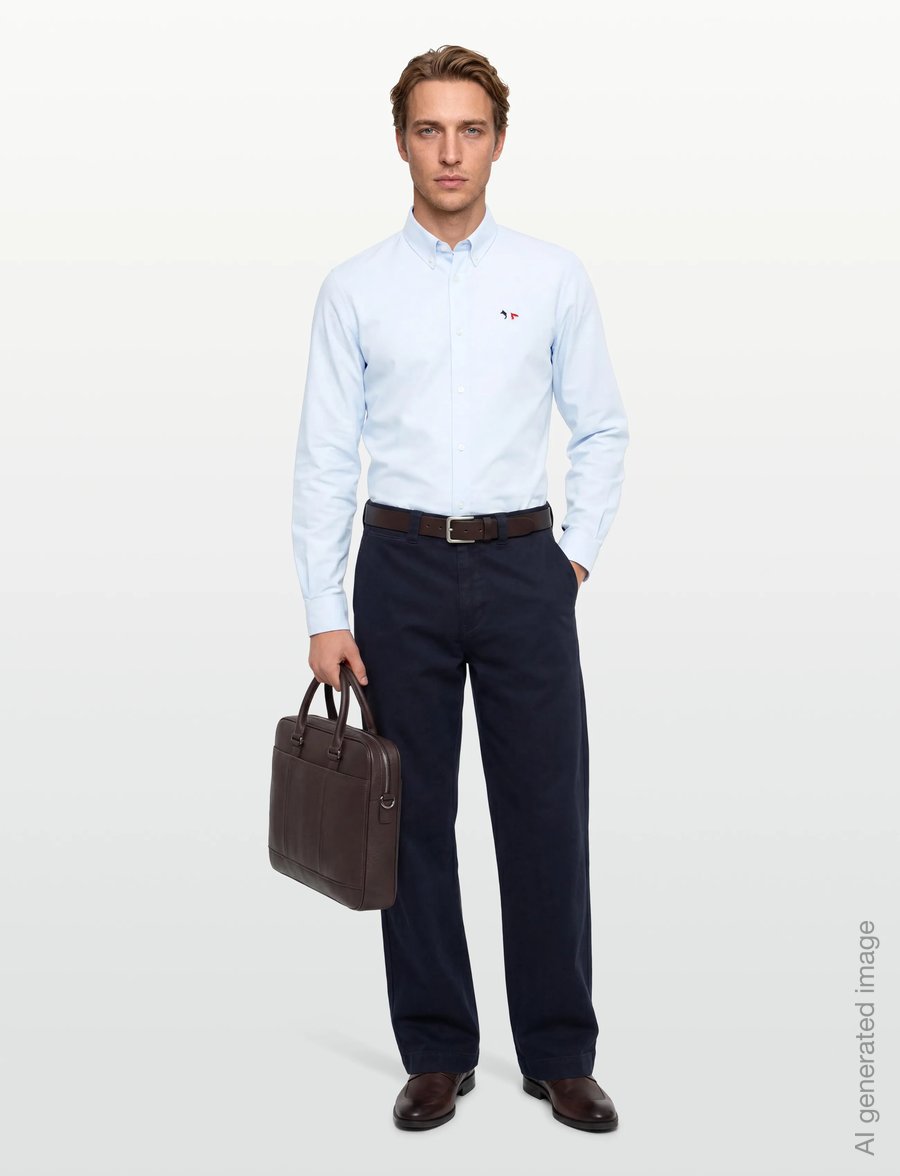 Maison Kitsune - TRICOLOR FOX PATCH CLASSIC SHIRT BD - casual skjortor - light blue - 0