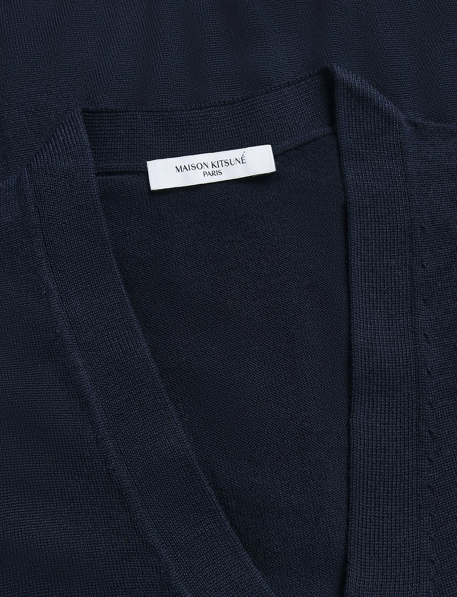 Maison Kitsune - TRICOLOR FOX PATCH CLASSIC CARDIGAN - strickjacken - navy - 2